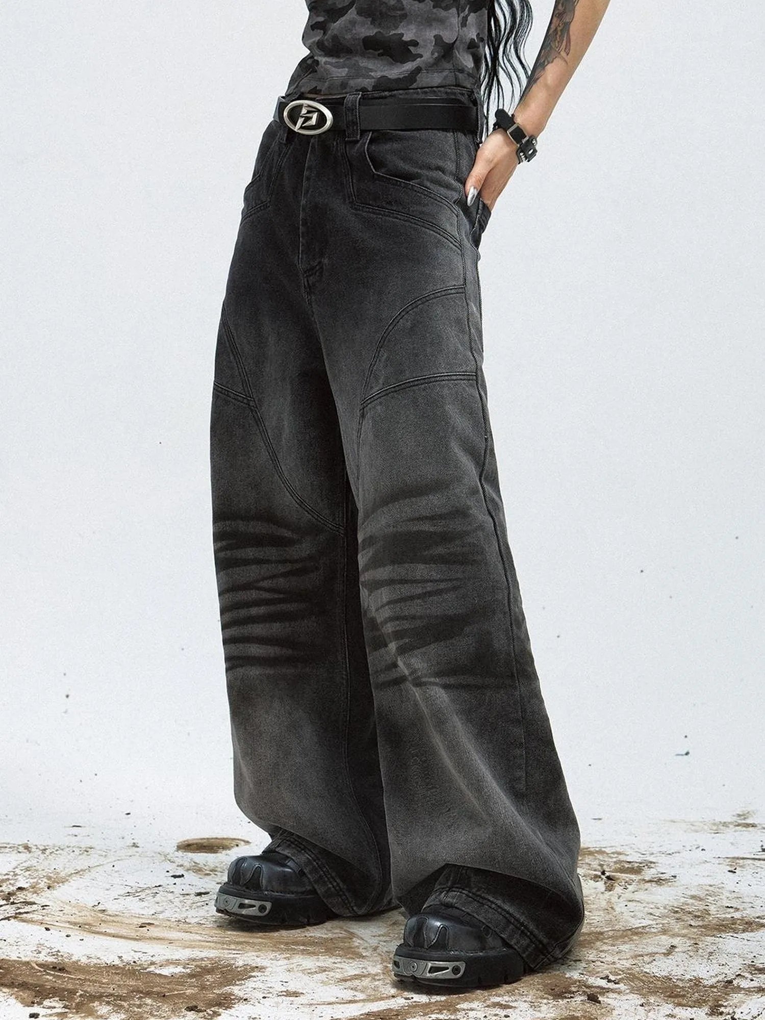 Vintage Washed Loose Straight Gradient Jeans