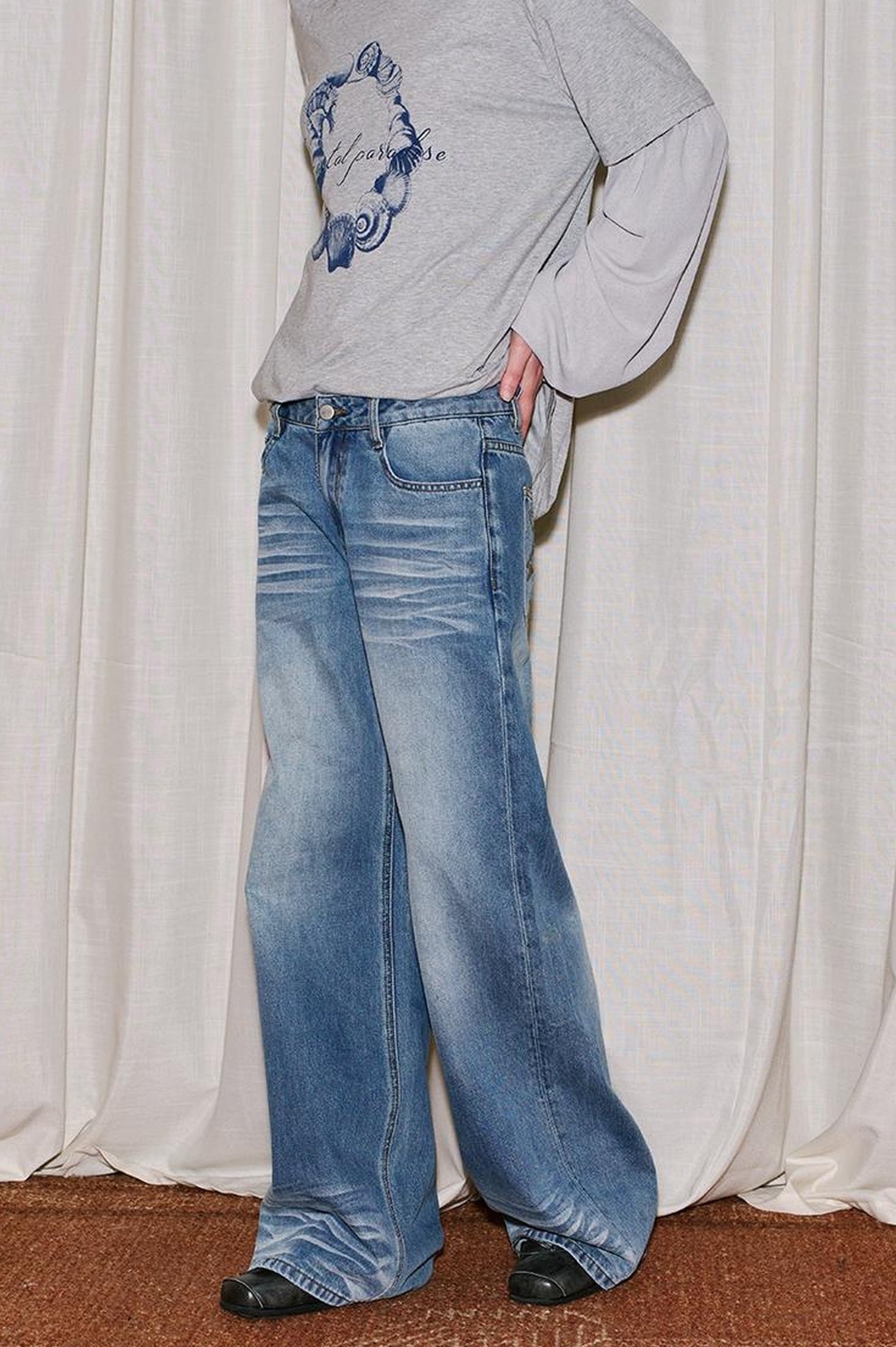 DIDDI MODA Vintage Washed Straight Jeans With 3 D Whisker Embroidery