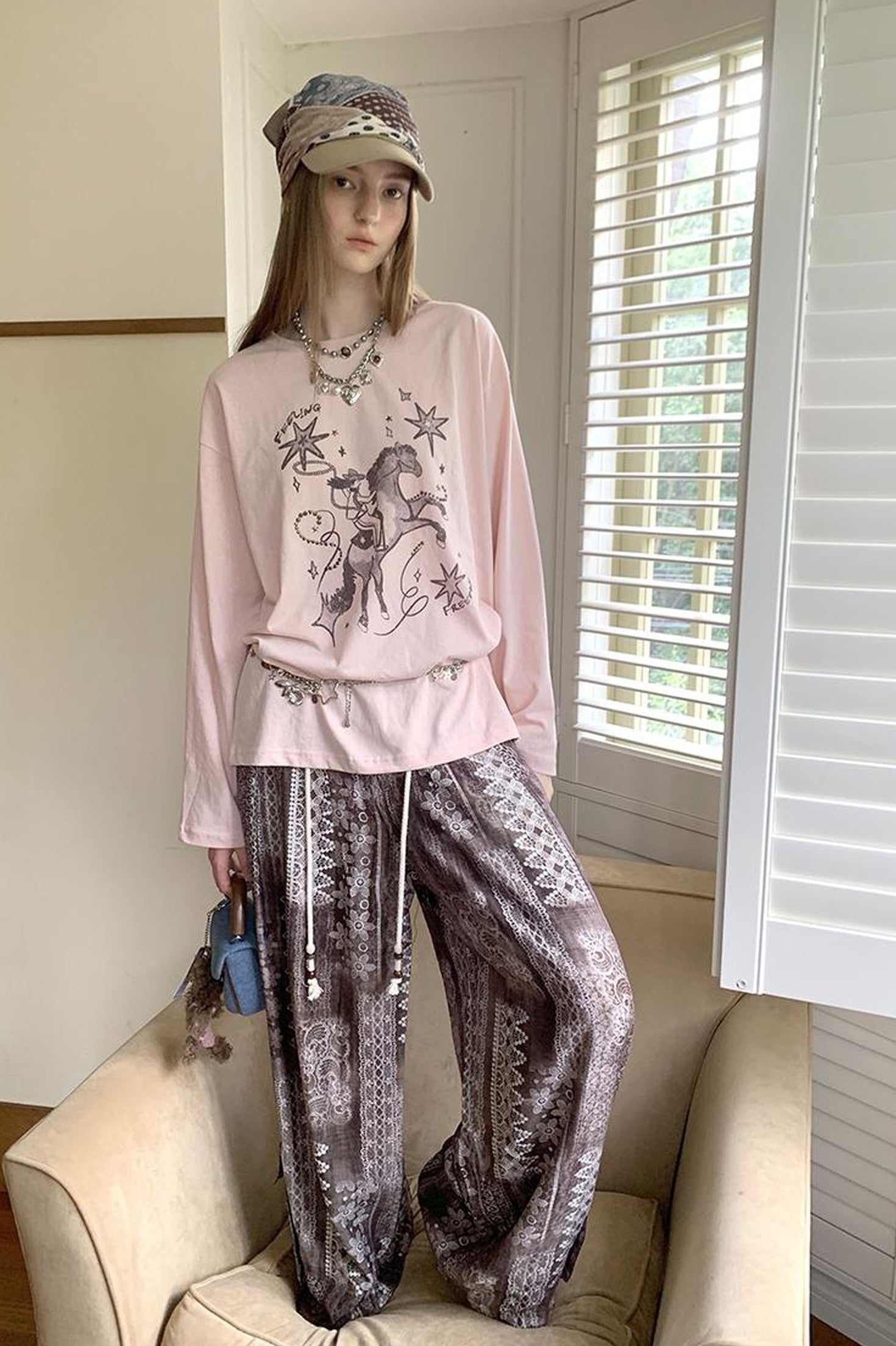 DIDDI MODA Vintage Western Cowboy Embellished Long Sleeve Tee