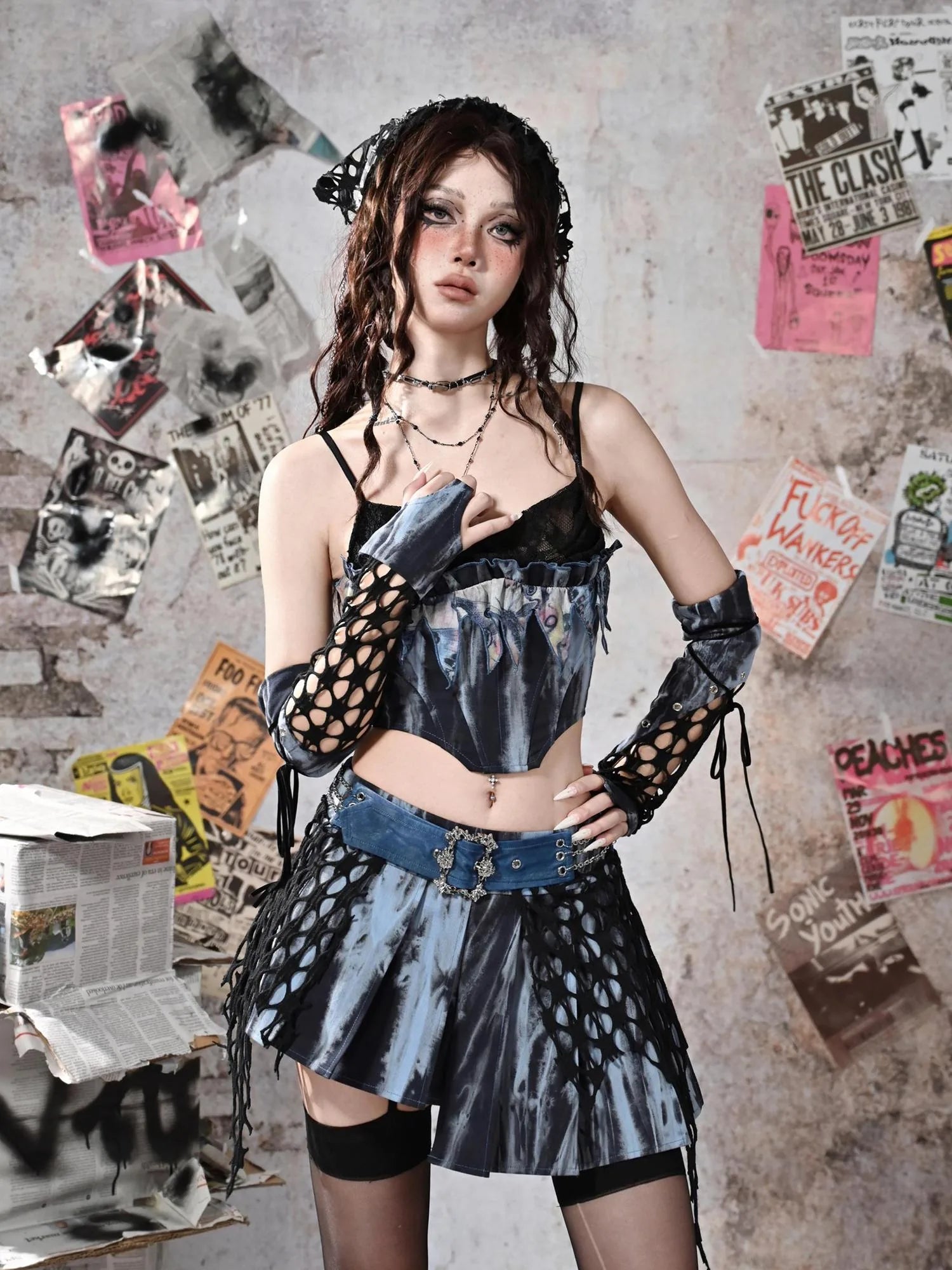 Virtual Orbit Grunge Fairy Y2K Low Waist Asymmetrical Pleated Skirt Set
