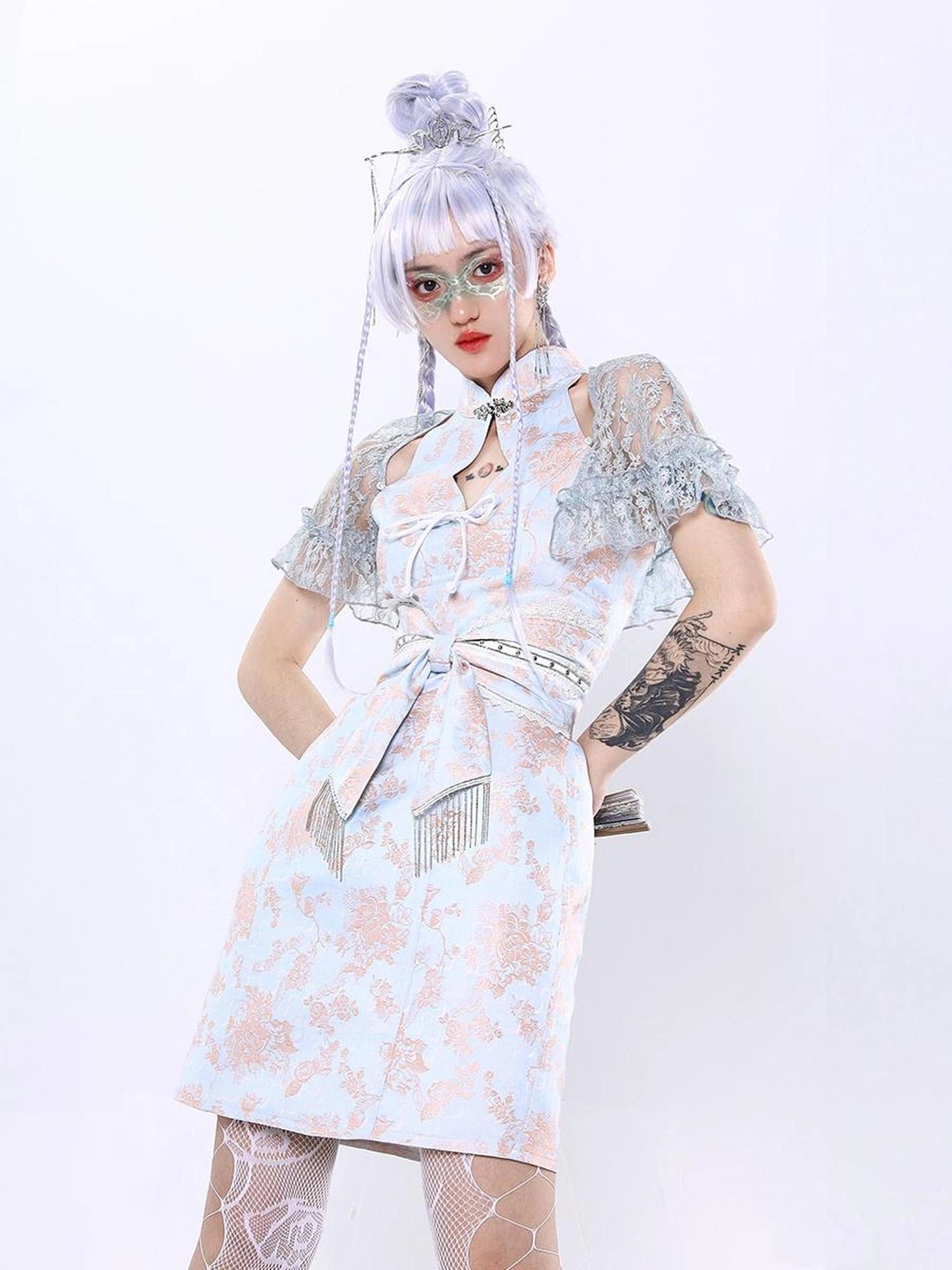 Virtual Orbit Hallucinatory Butterfly Lace Qipao Set