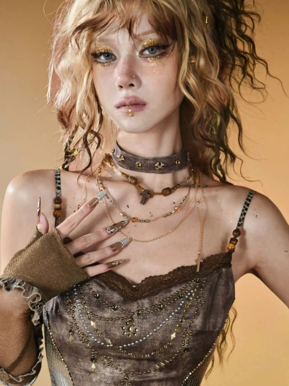 Virtual Orbit Vintage Gilded Snake Rivet Beaded Choker Set