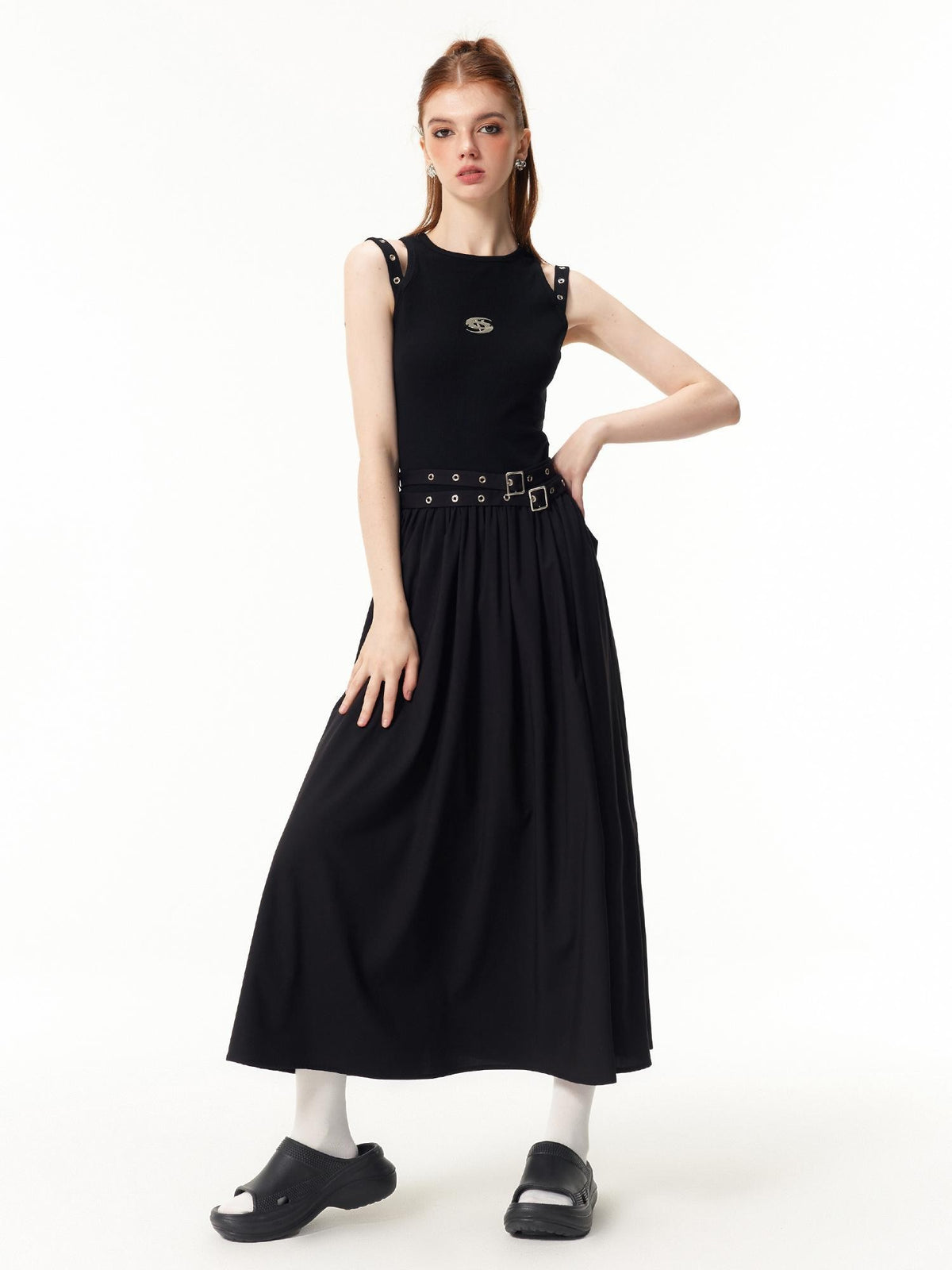 Vone SheeE Black Sleeveless Round Neck Cotton Blend Women&