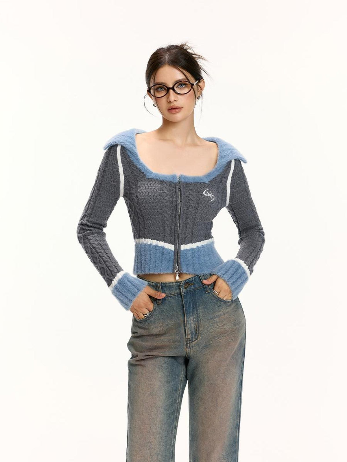 Vone SheeE Color Block Square Neck Zip Up Women&