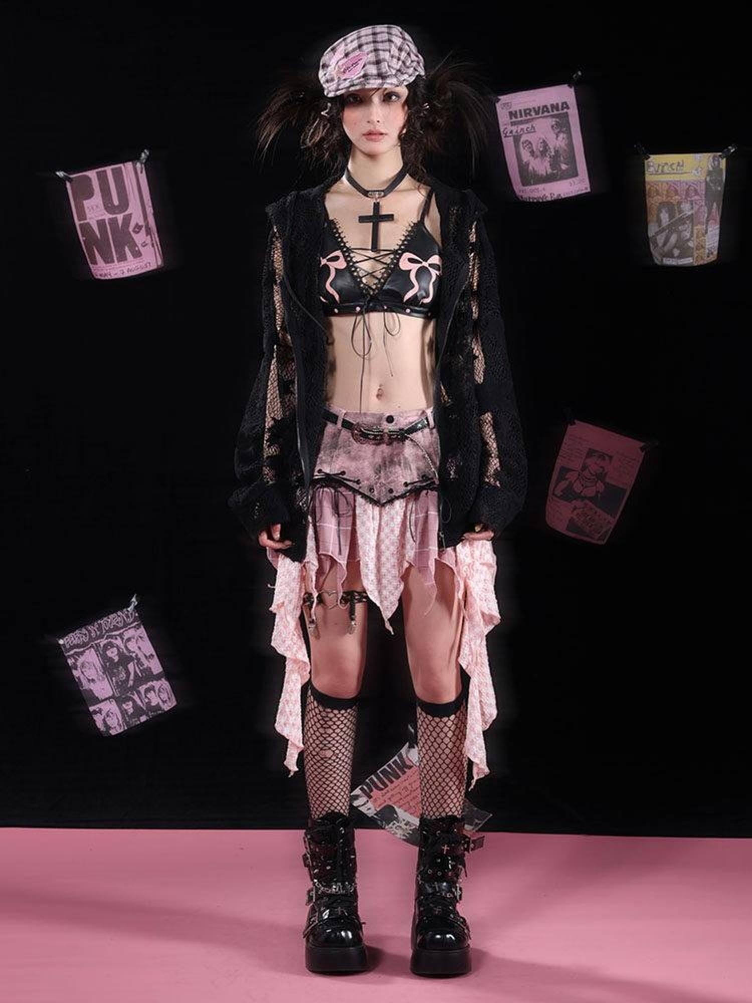 WSW WUSHENWU Edgy Low Rise Asymmetric Plaid Rock Style Black Pink Cotton Blend Mini Skirts