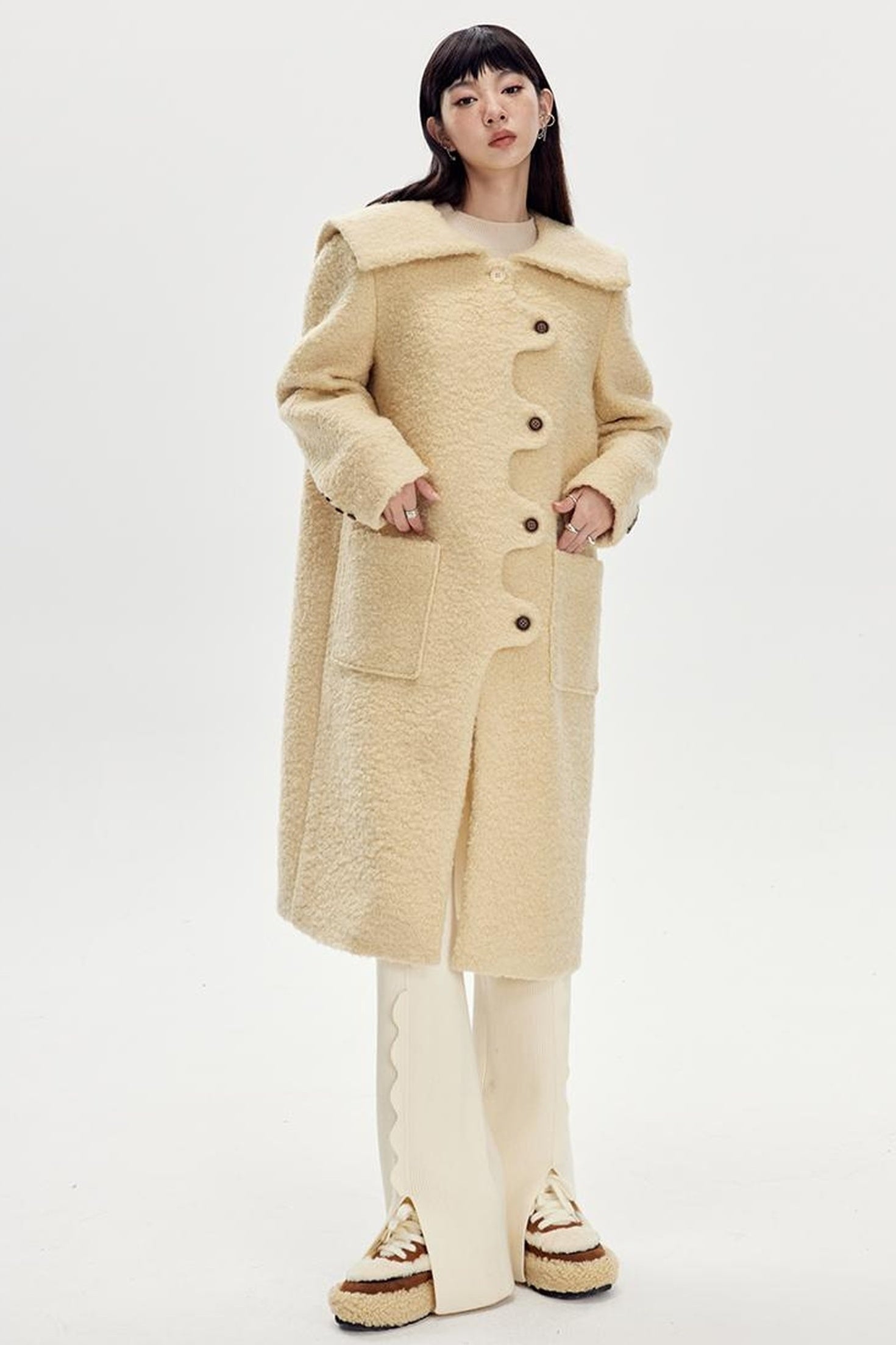DIDDI MODA Wavy Edge Cream Wool Coat