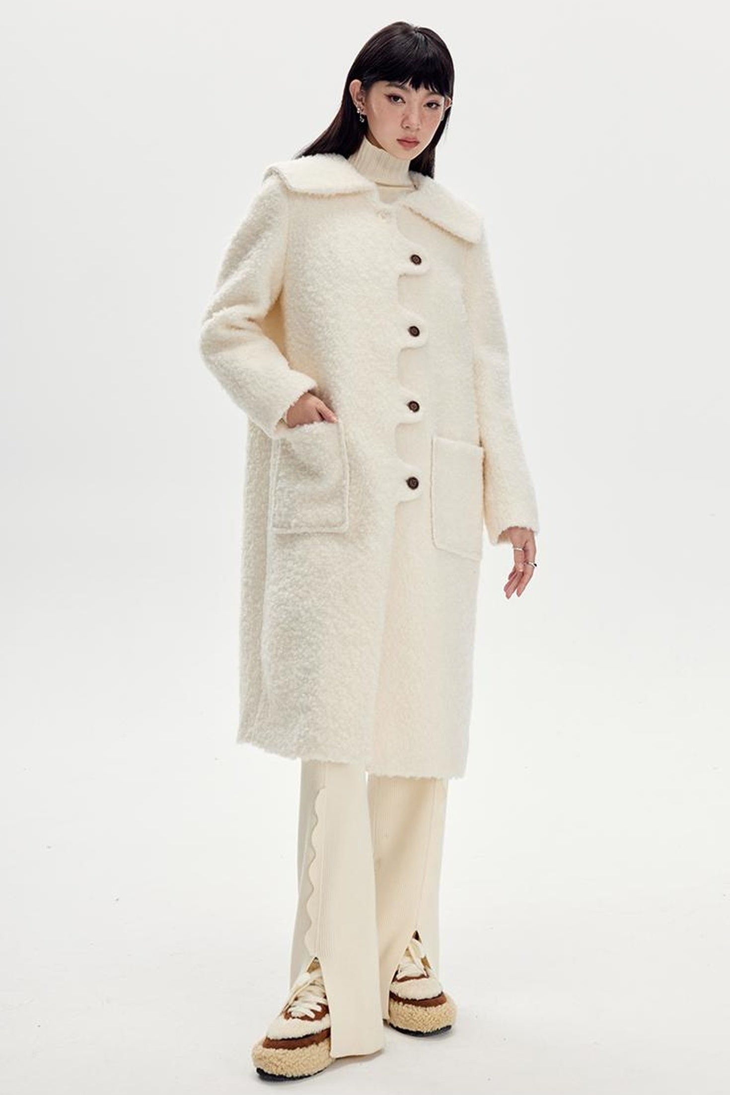 DIDDI MODA Wavy Edge Cream Wool Coat
