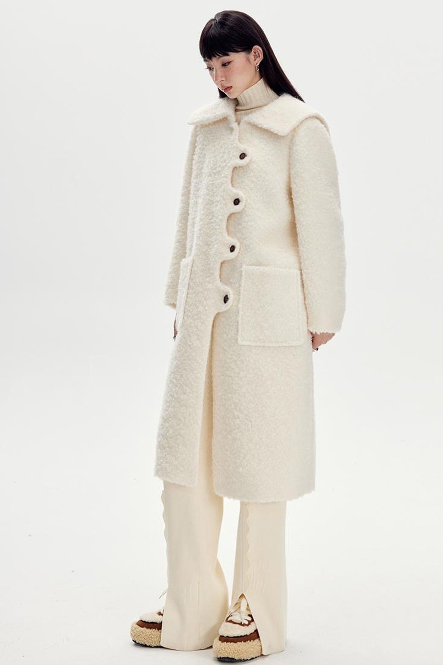 DIDDI MODA Wavy Edge Cream Wool Coat