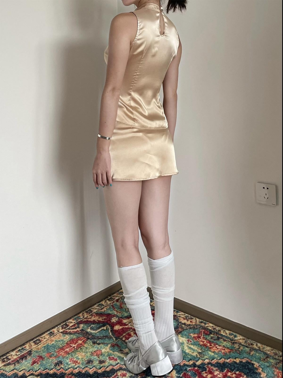 Wet Tail Gold Stretch Low Rise Heiress Luxe A Line Straight Cut Women Travel Mini Skirts