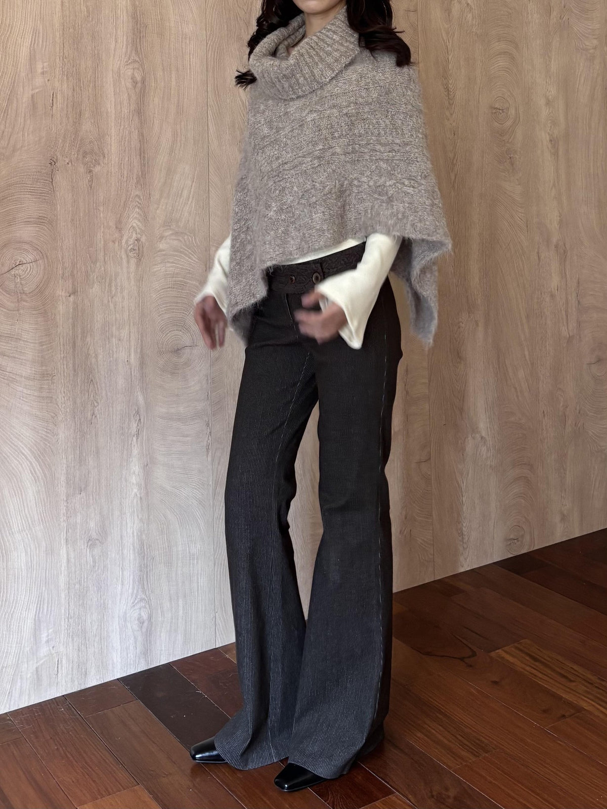 Wet Tail Three Tone Cloak Wool Blend Women&