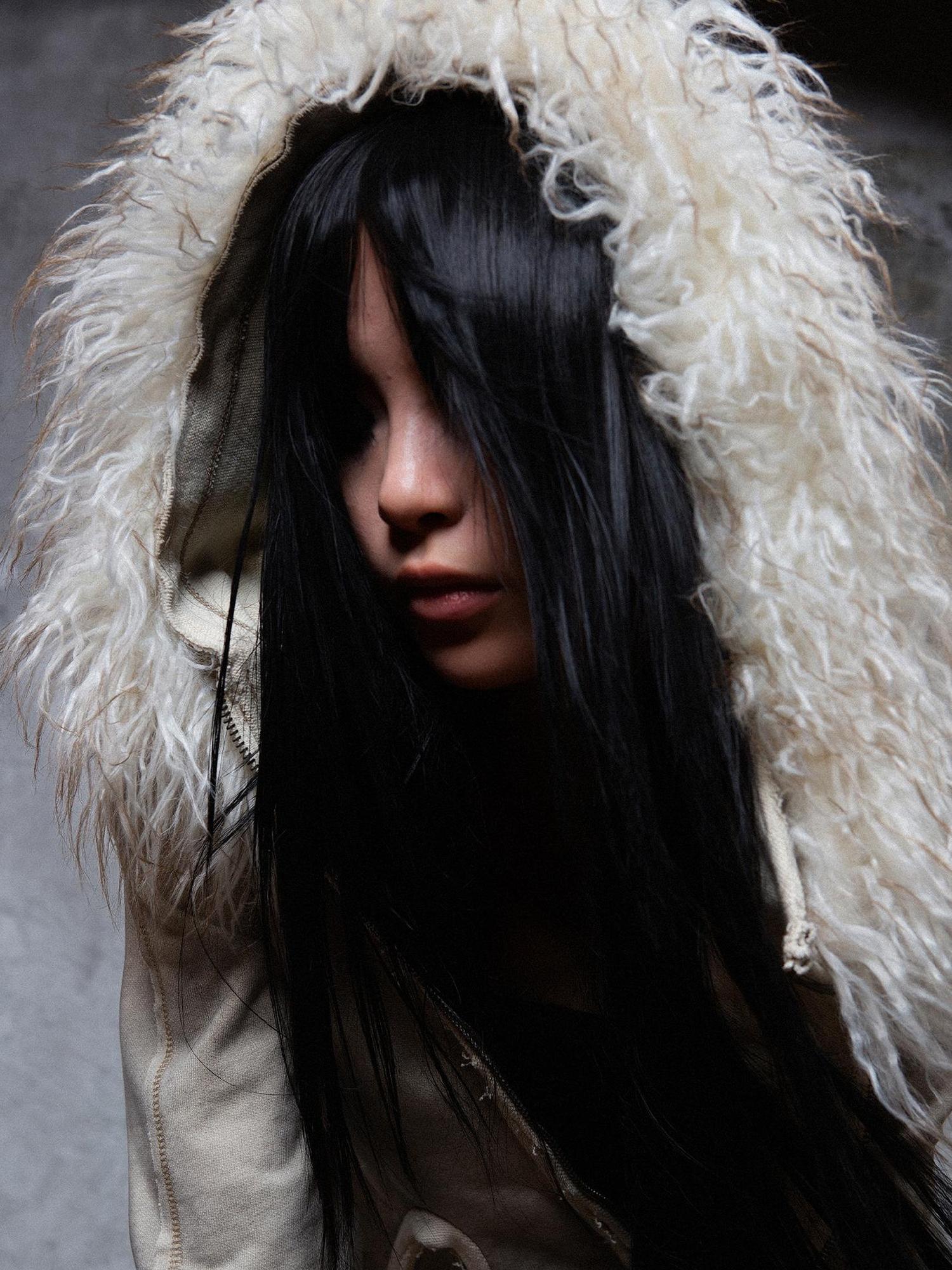 ARIADNAw Y2K Punk Sporty Cropped Jacket With Fur Trim 70% Acrylic 30% Polyester