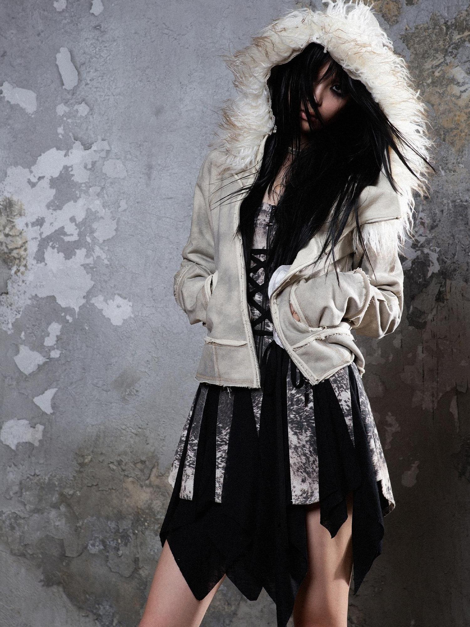 ARIADNAw Y2K Punk Sporty Cropped Jacket With Fur Trim 70% Acrylic 30% Polyester