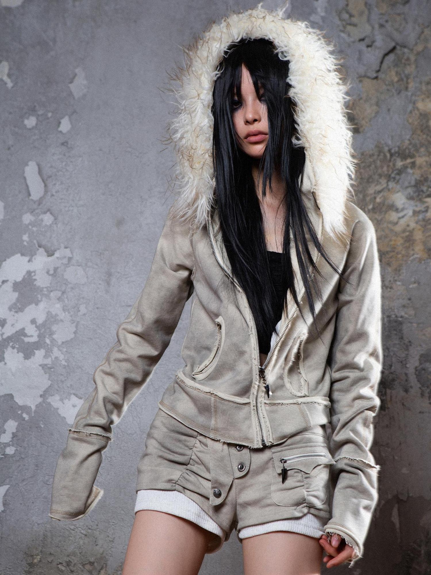 ARIADNAw Y2K Punk Sporty Cropped Jacket With Fur Trim 70% Acrylic 30% Polyester