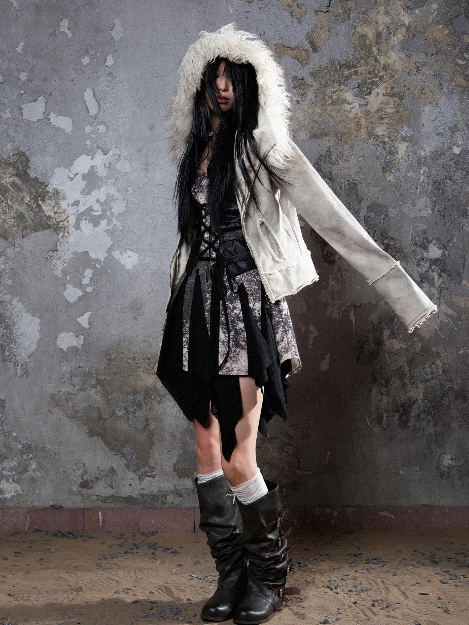 ARIADNAw Y2K Punk Sporty Cropped Jacket With Fur Trim 70% Acrylic 30% Polyester
