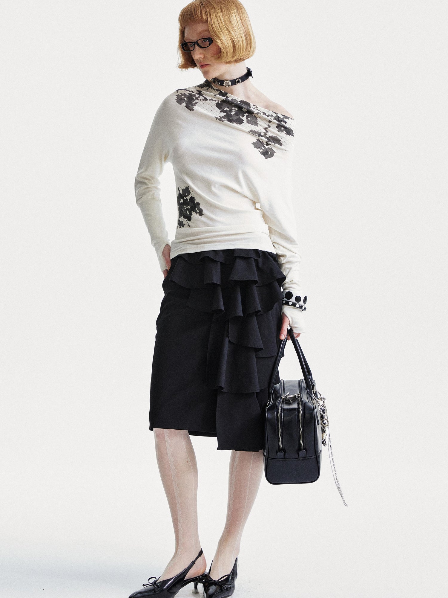 YOSHUYUKI Asymmetrical Lace Trim Black Straight Skirt