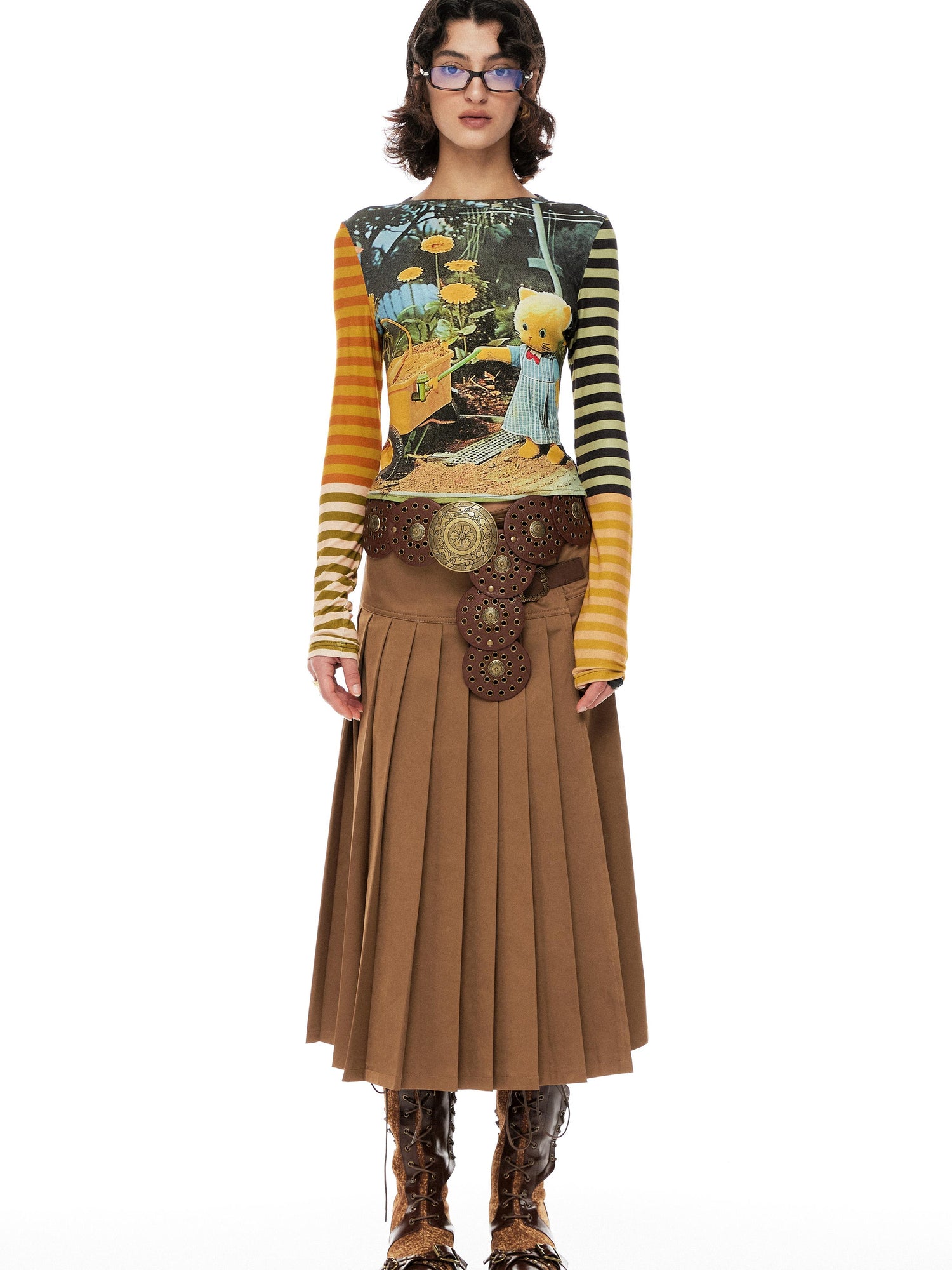 YOSHUYUKI Cat Garden Print Tee With Green Yellow Striped Sleeves V Neck T Shirt Long Sleeve