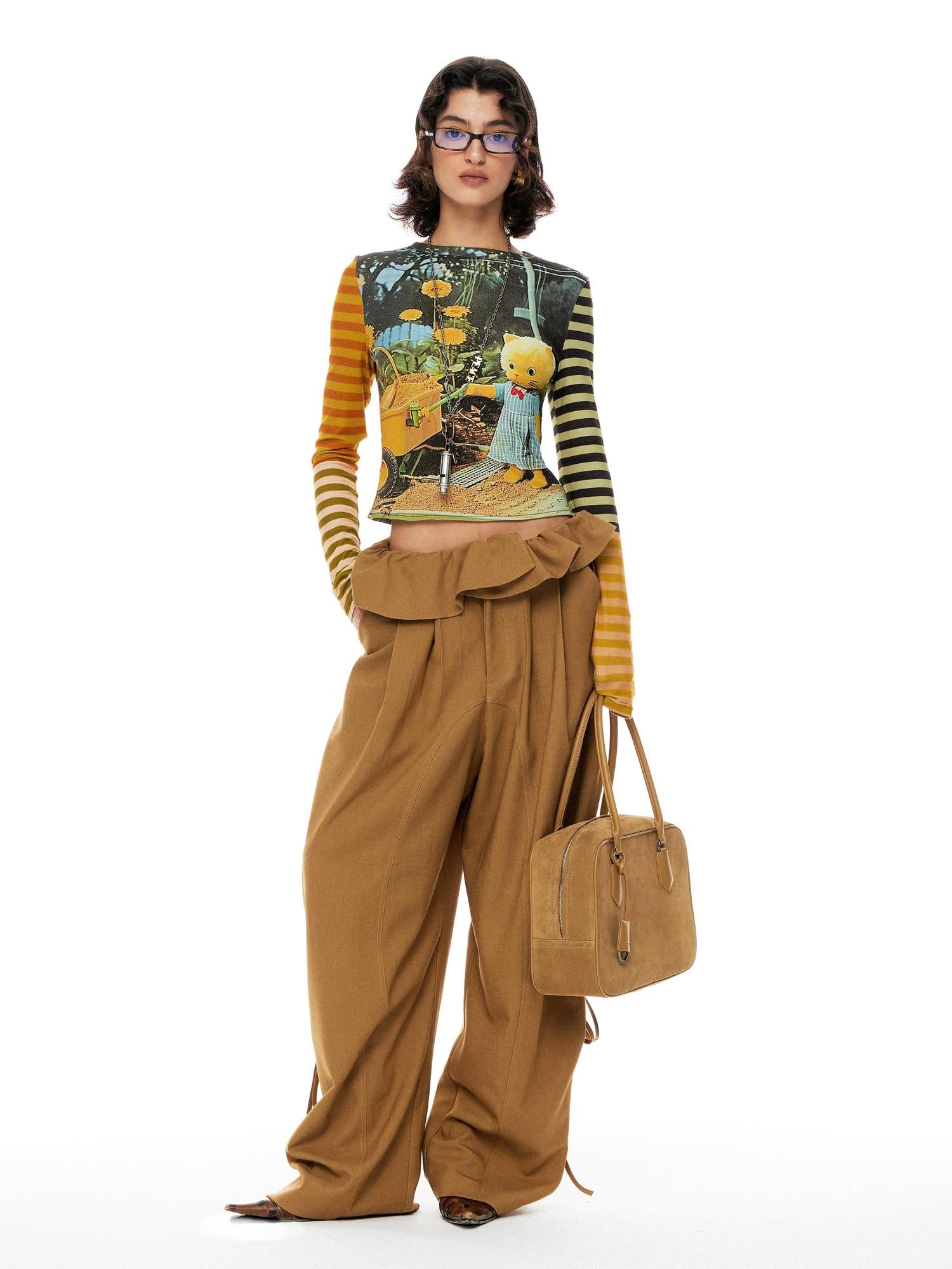 YOSHUYUKI Cat Garden Print Tee With Green Yellow Striped Sleeves V Neck T Shirt Long Sleeve