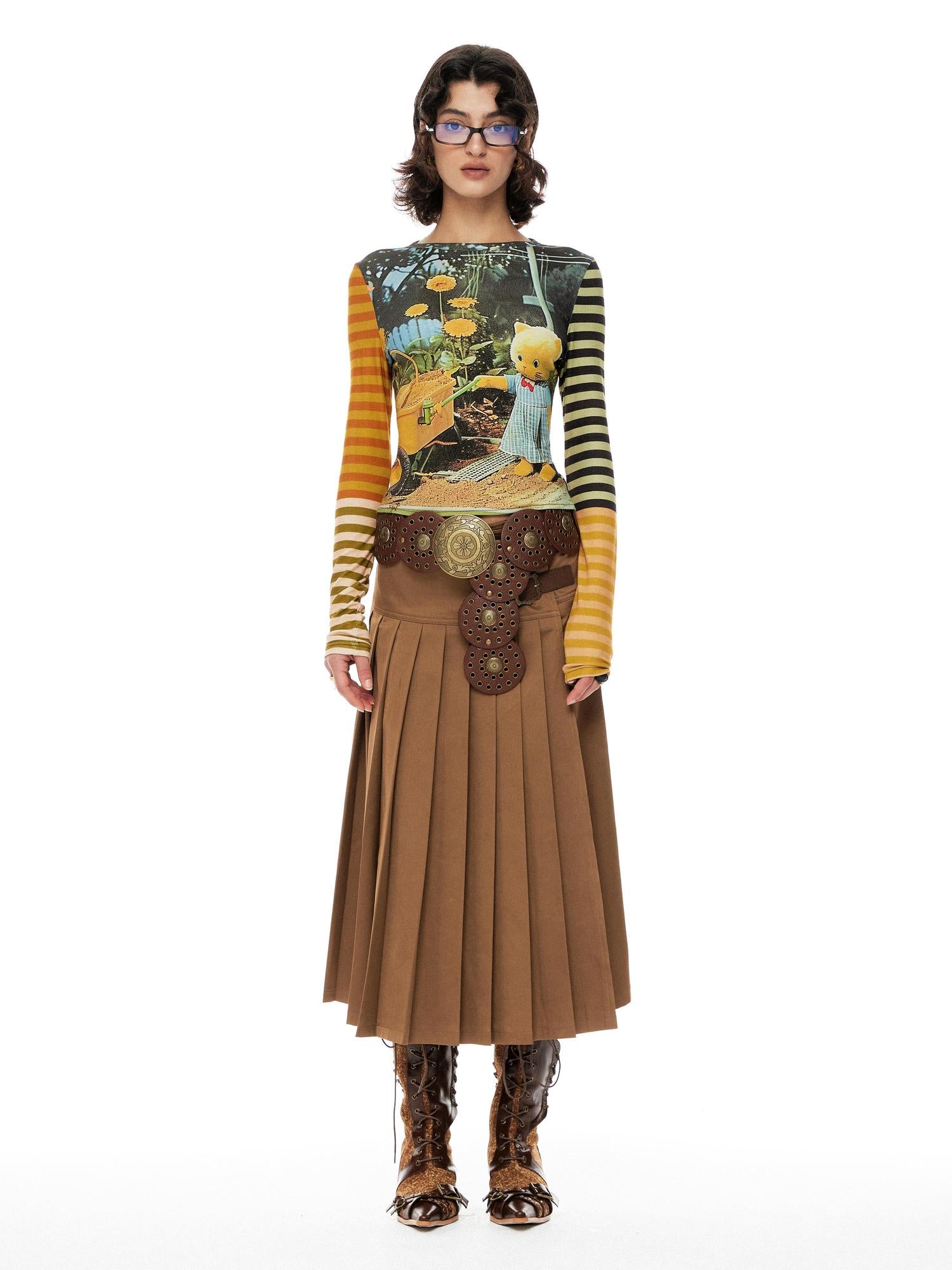 YOSHUYUKI Cat Garden Print Tee With Green Yellow Striped Sleeves V Neck T Shirt Long Sleeve