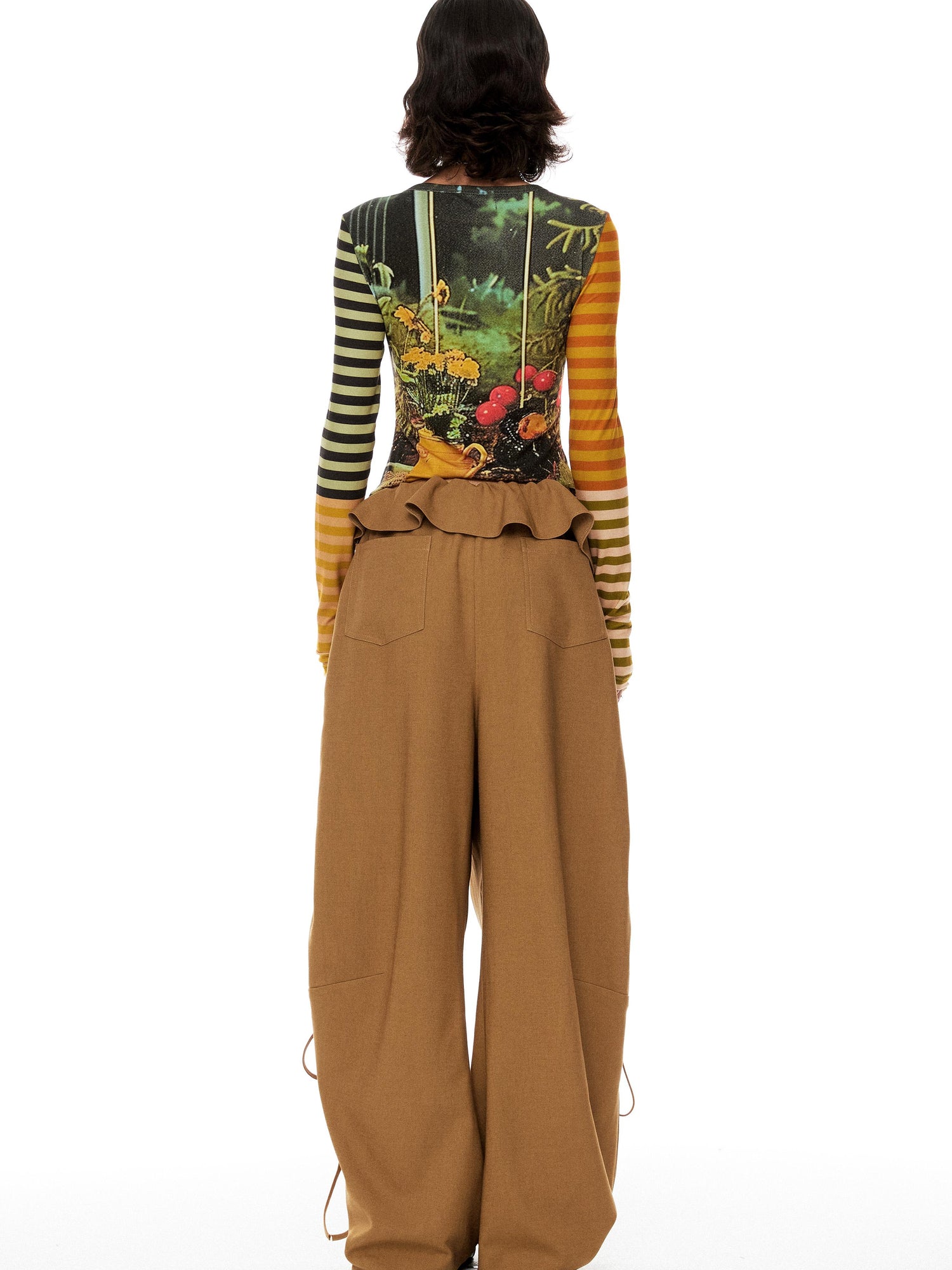 YOSHUYUKI Cat Garden Print Tee With Green Yellow Striped Sleeves V Neck T Shirt Long Sleeve