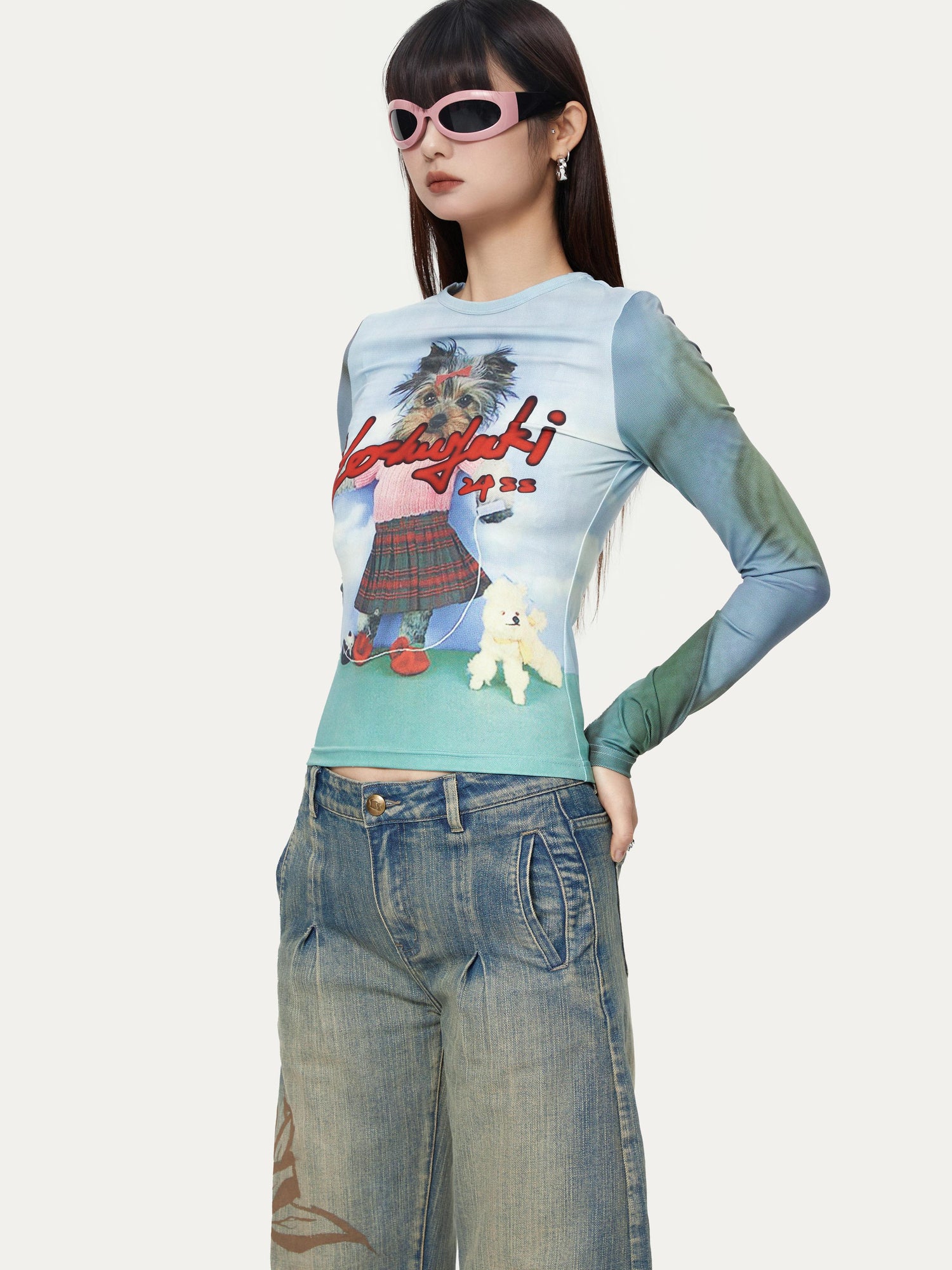 YOSHUYUKI Dancing Puppy Yoshuyuki Print Fitted Long Sleeve T Shirt
