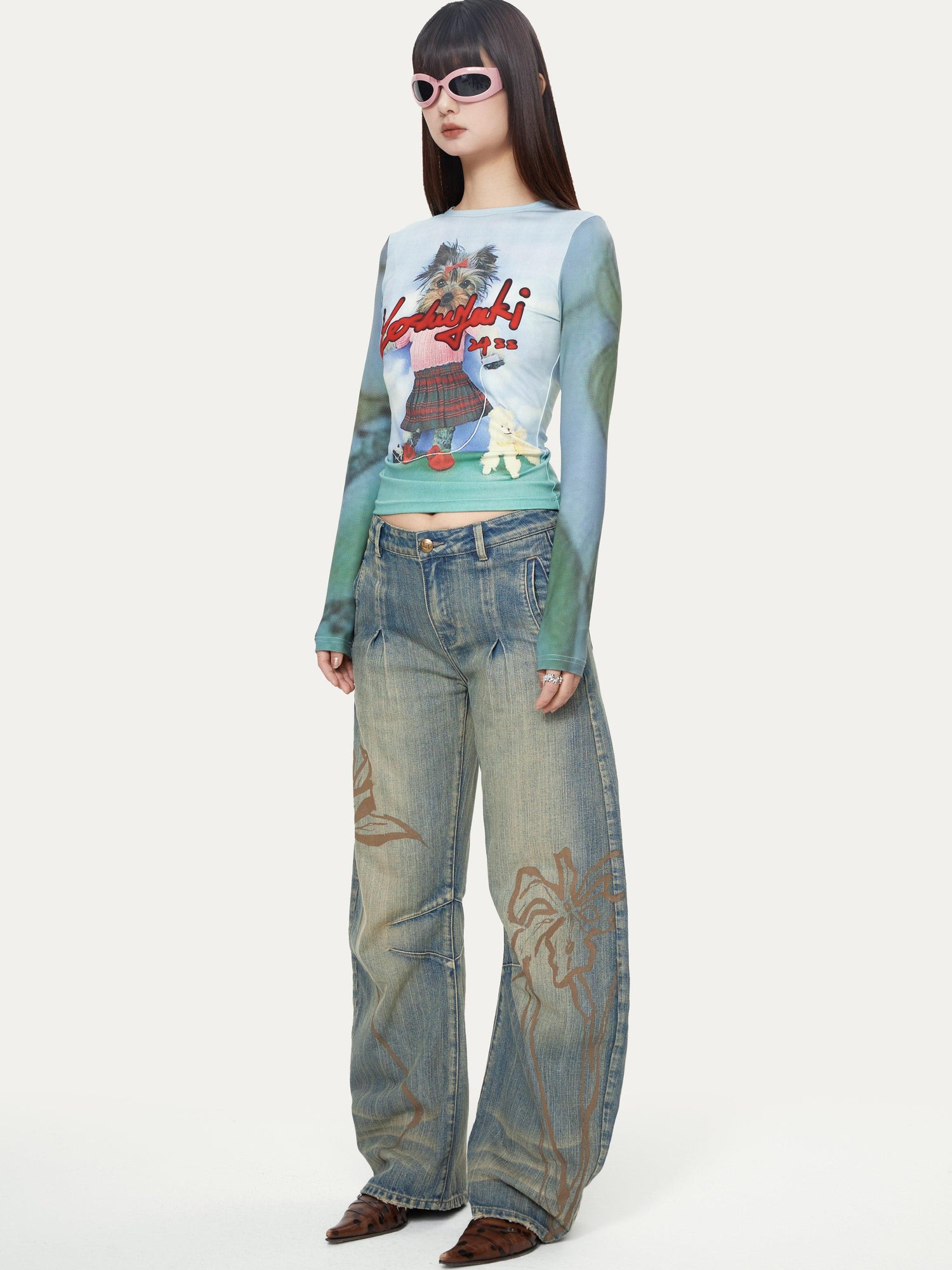 YOSHUYUKI Dancing Puppy Yoshuyuki Print Fitted Long Sleeve T Shirt