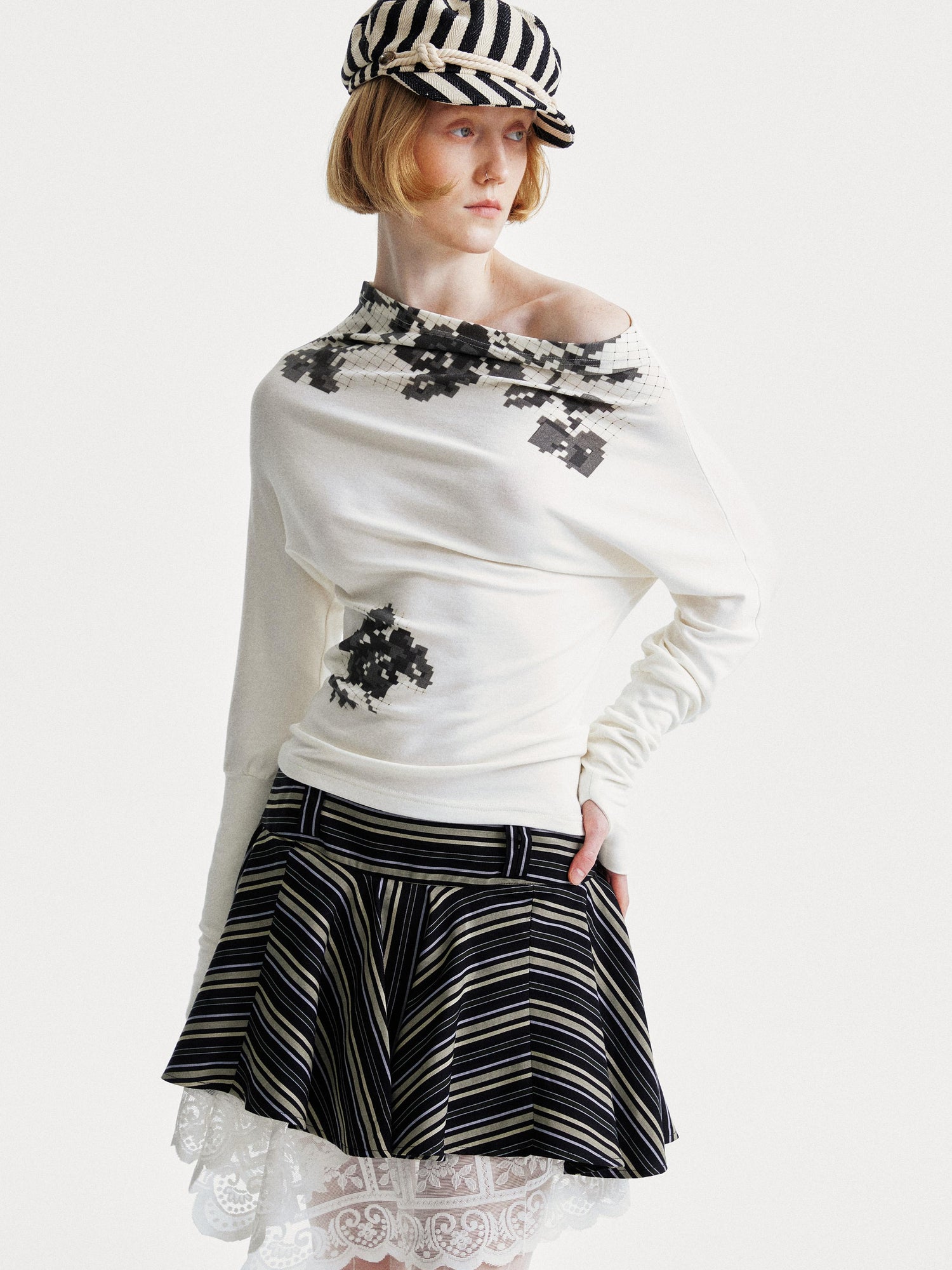 YOSHUYUKI Pixel Floral Off Shoulder Top