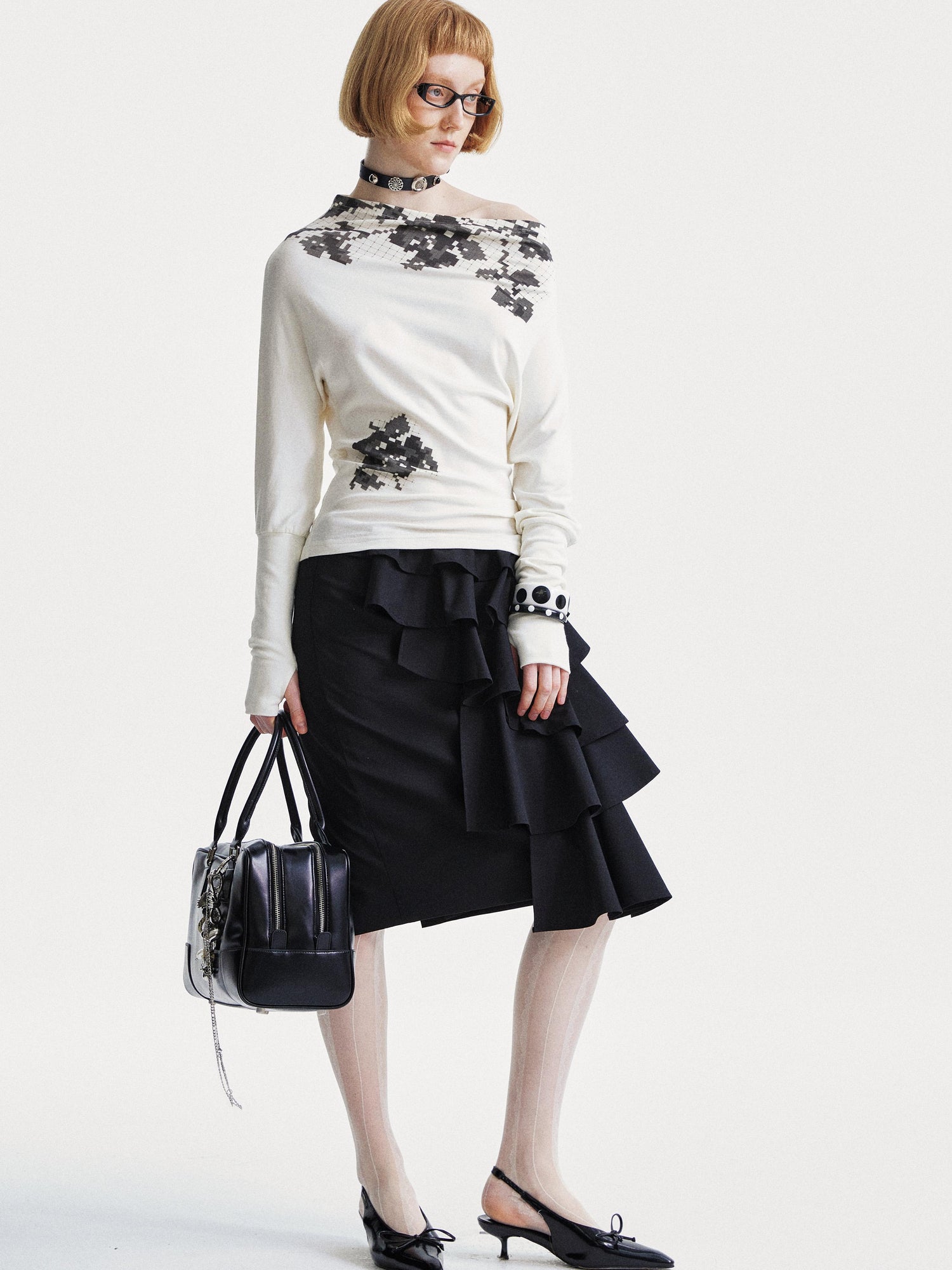 YOSHUYUKI Pixel Floral Off Shoulder Top