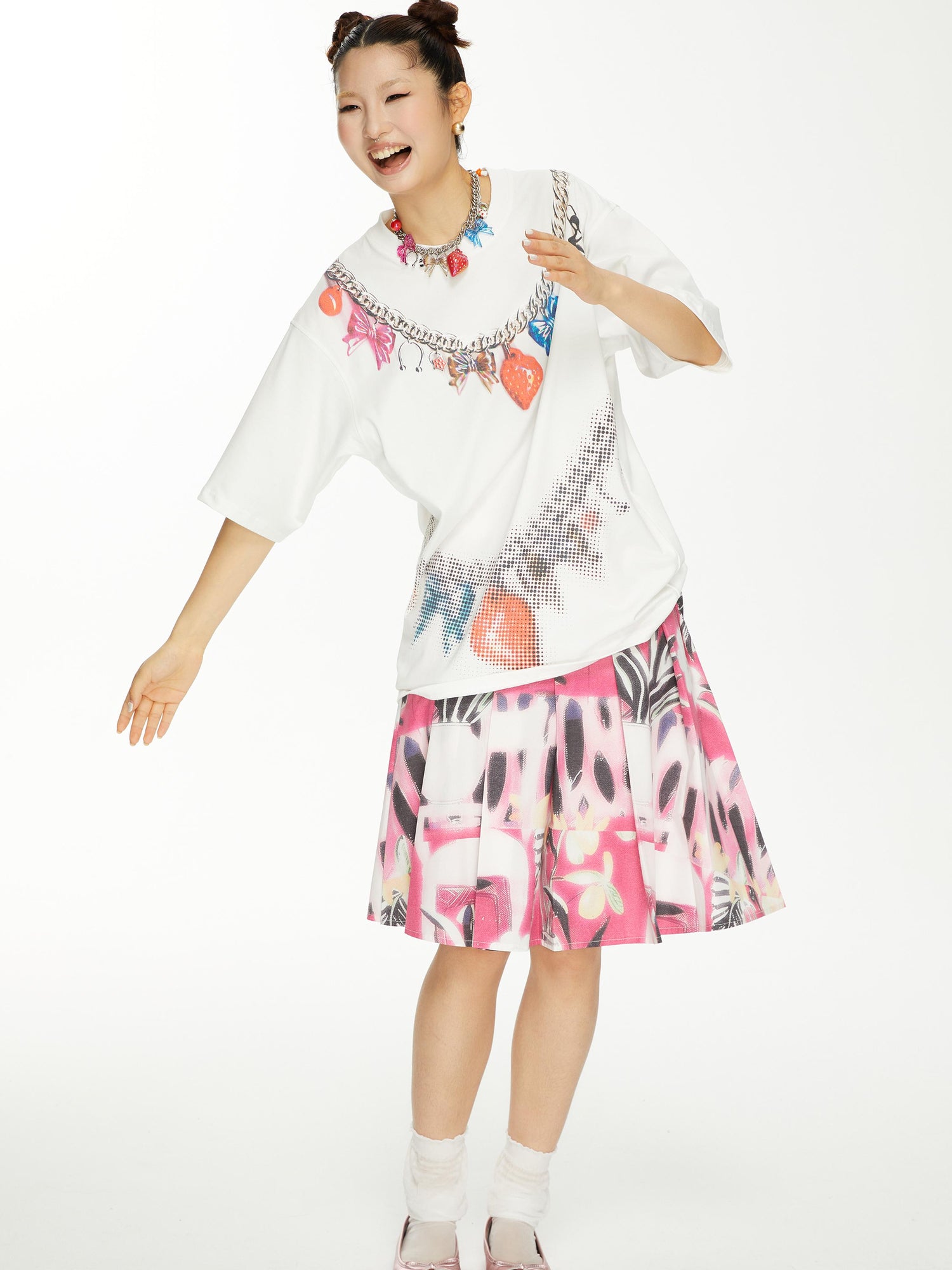 YOSHUYUKI s Strawberry Bow Print Oversized T Shirt