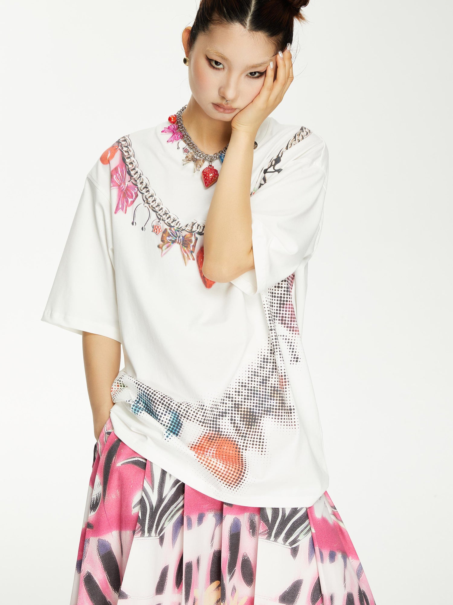 YOSHUYUKI s Strawberry Bow Print Oversized T Shirt