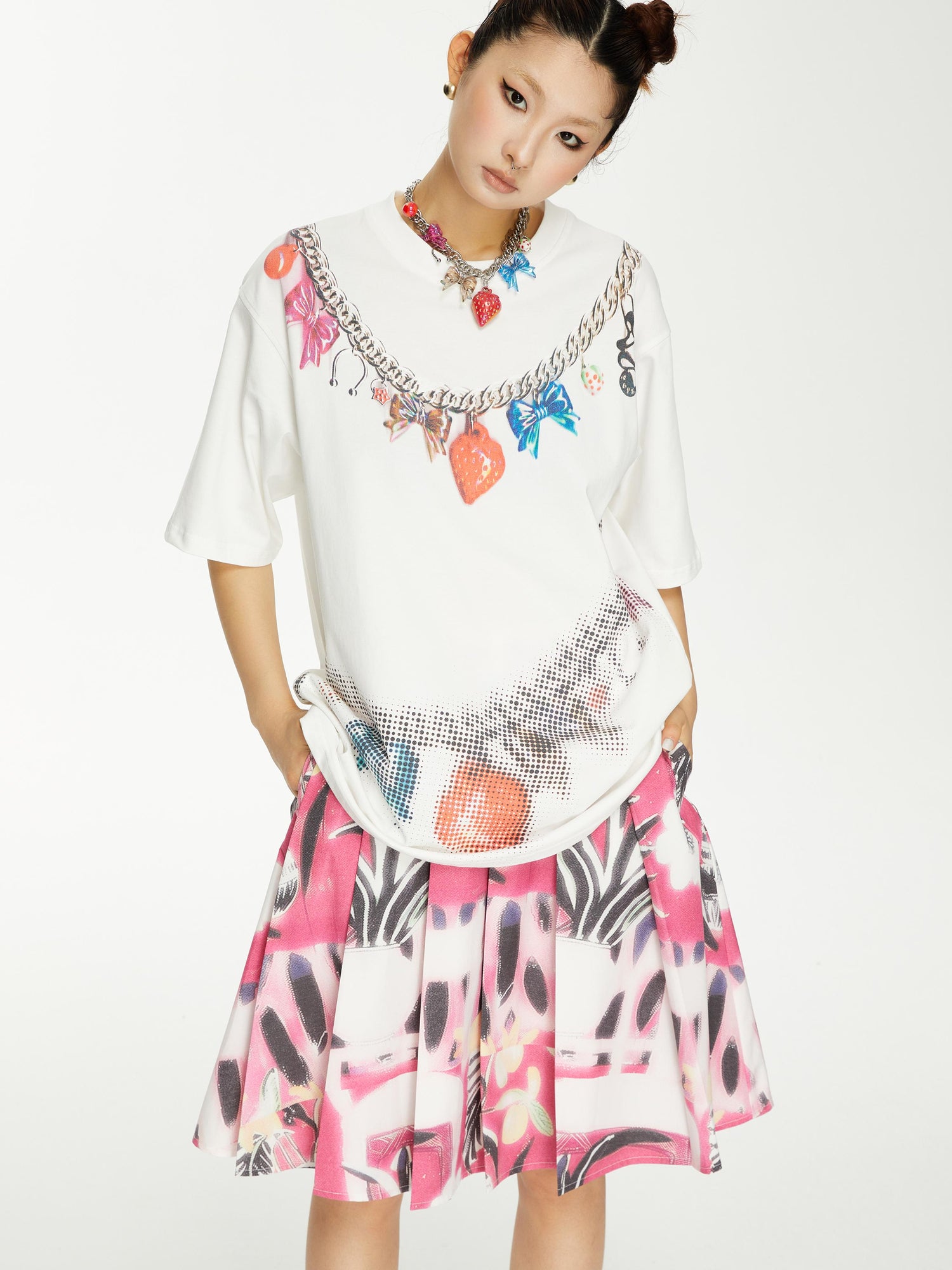 YOSHUYUKI s Strawberry Bow Print Oversized T Shirt