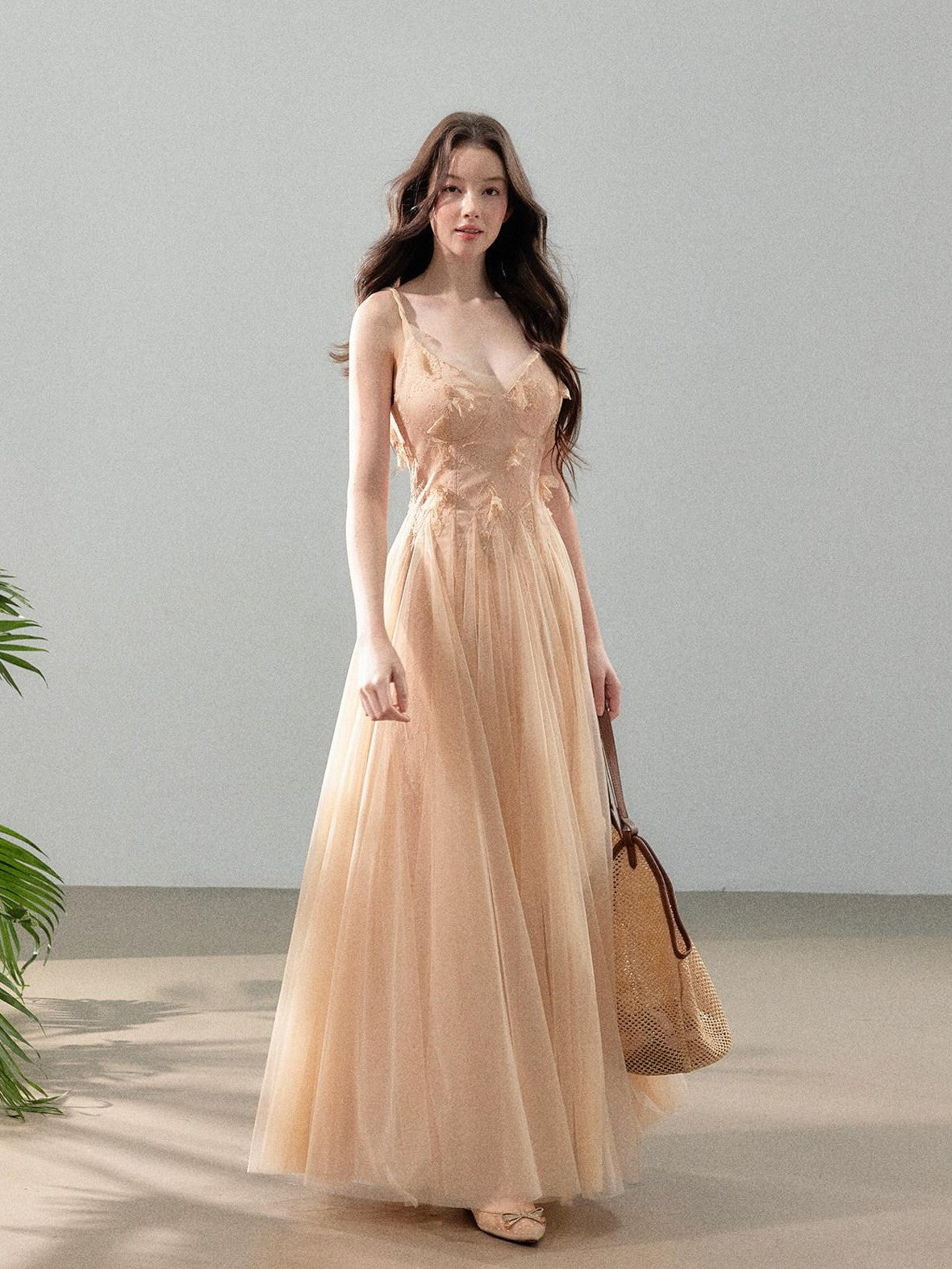 YZZI HE 3d Floral Tulle Splice Lace V-neck Women&