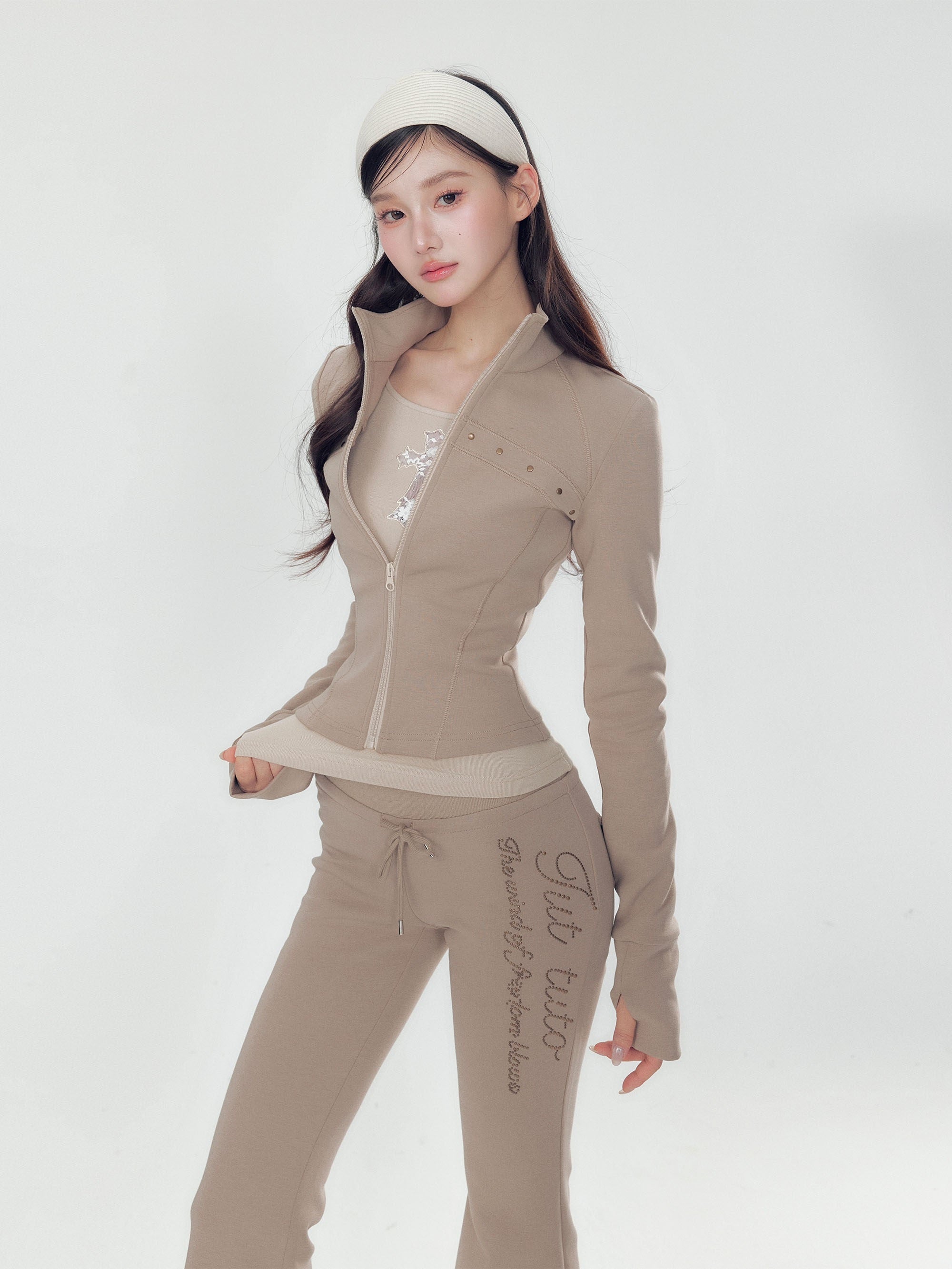 YZZI_HE_Pink_Stand_Collar_Slim_Fit_Yoga_Zipper_Long_Sleeve_Women&