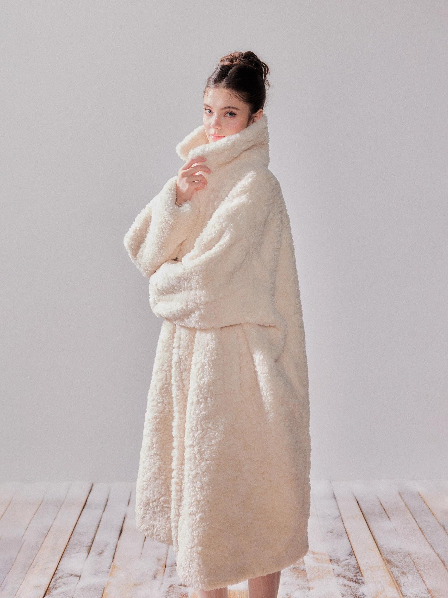 YZZI HE Teddy Lambswool Oversized Lapel Collar Long Loose Fit Women&