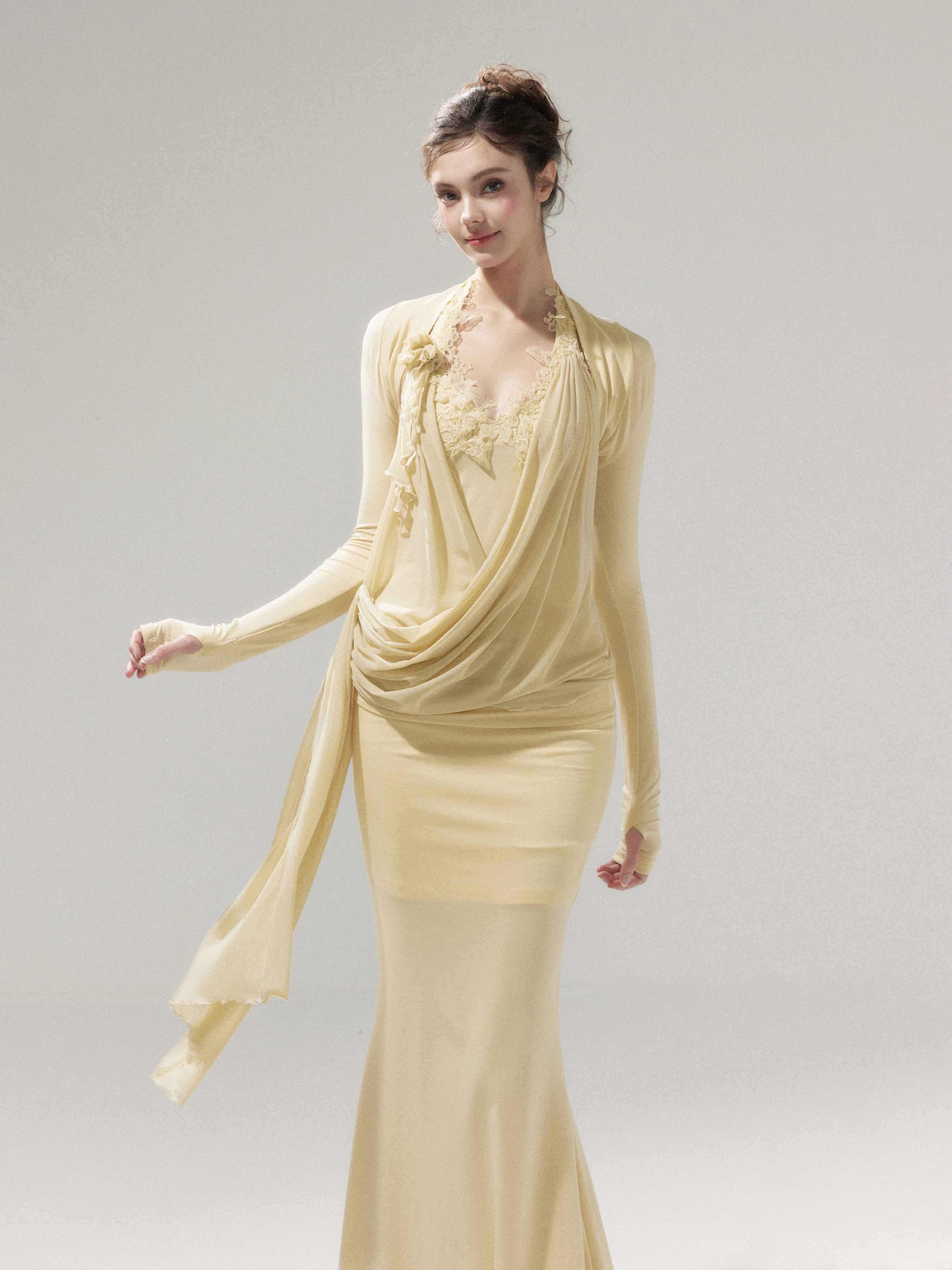 YZZI_HE_Zen_Knitted_Mesh_Ribbon_V-neck_Women&