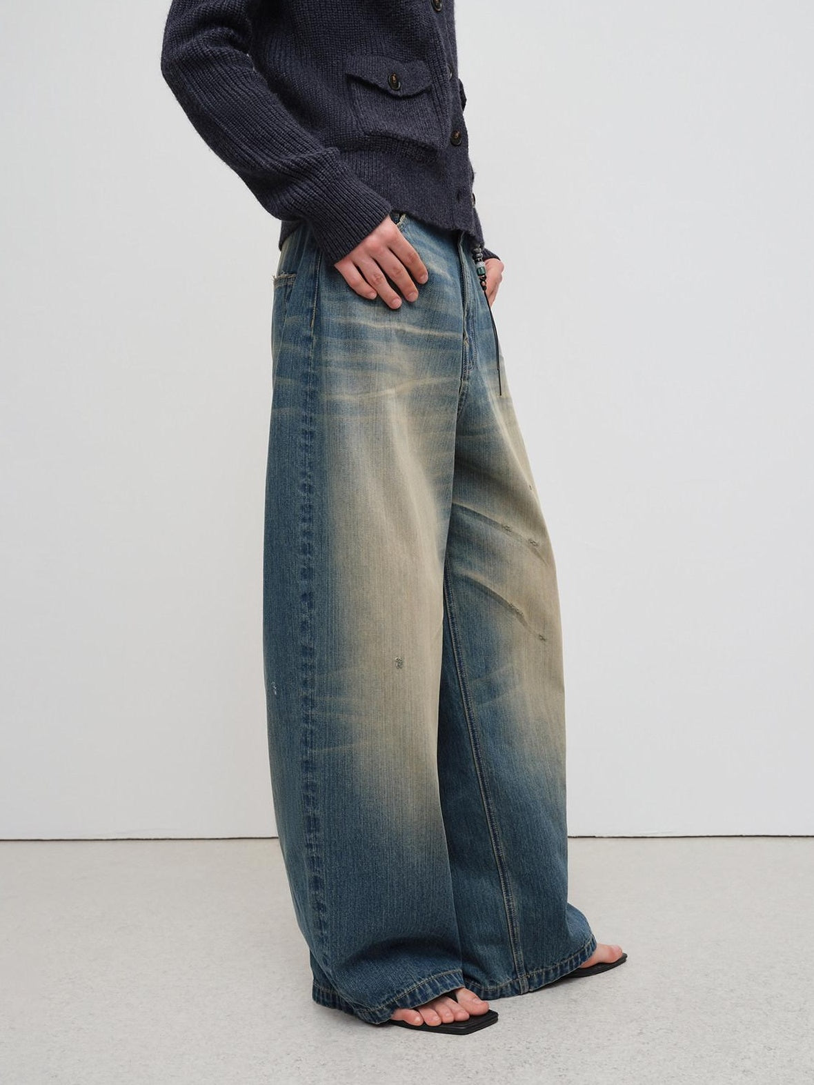 RUN TO THE FUTURE Durable Distressed Vintage Blue Low Rise Wide Leg Casual Denim Straight Jeans