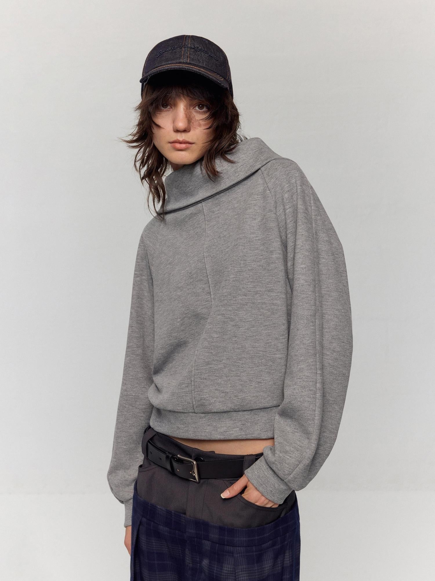 RUN TO THE FUTURE Asymmetric Slanted Neck Loose Fit Retro Office Pullover Heather Gray Sweatshirts