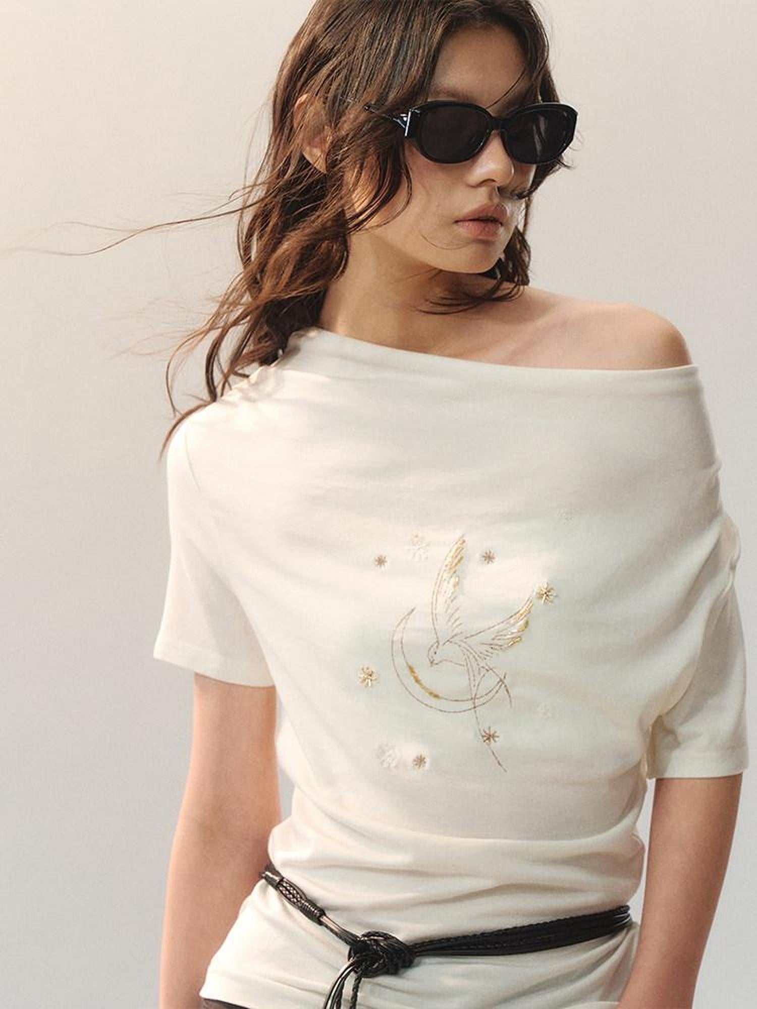 AnnoMundi Beaded Asymmetric Neck Loose Women Lyocell Stretch White Short Sleeve T-Shirts