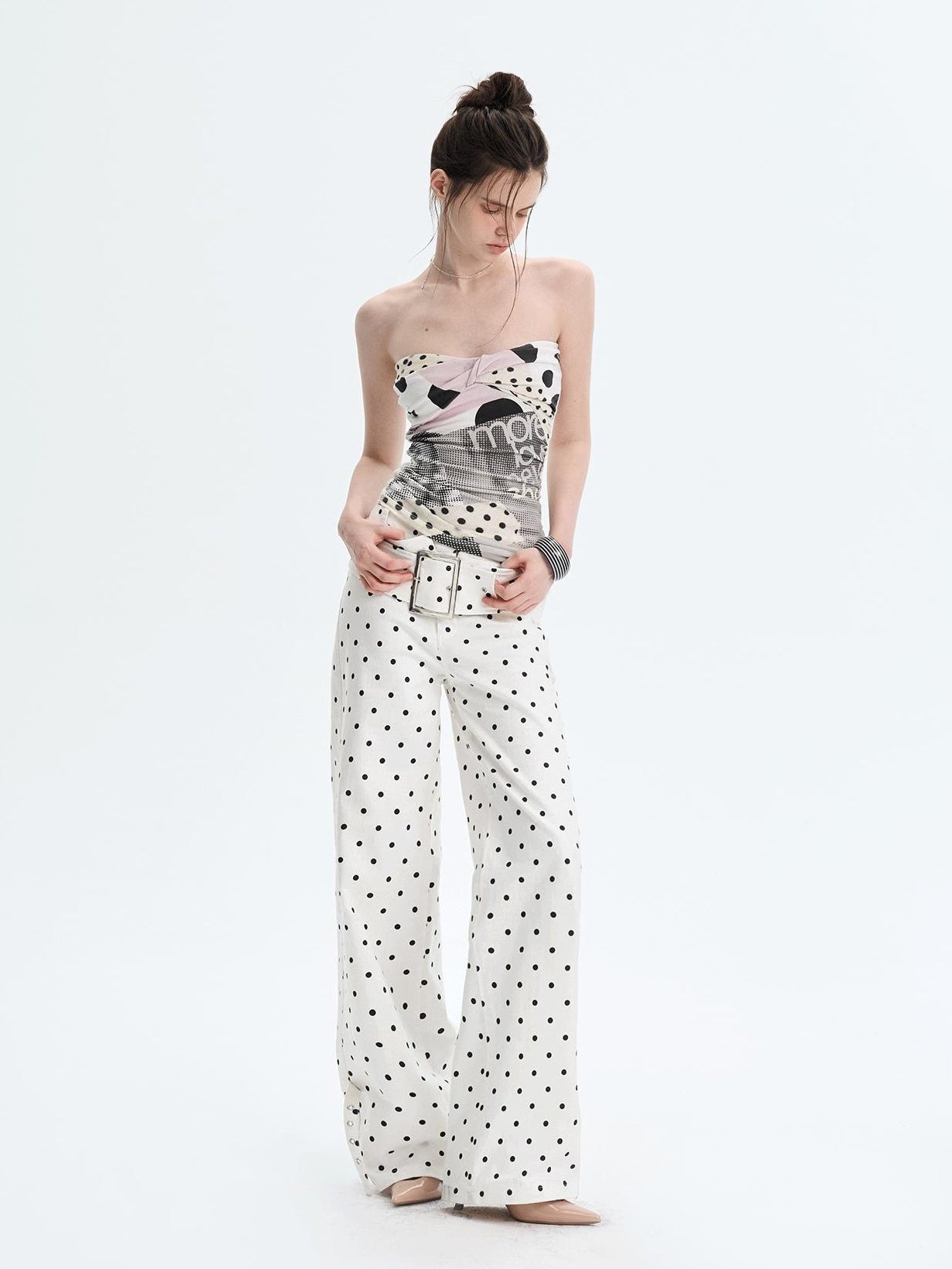 The NeverMore Cute Floral Print Sweet Slim Fit Regular Length Off White Sizes S M L Tube Tops