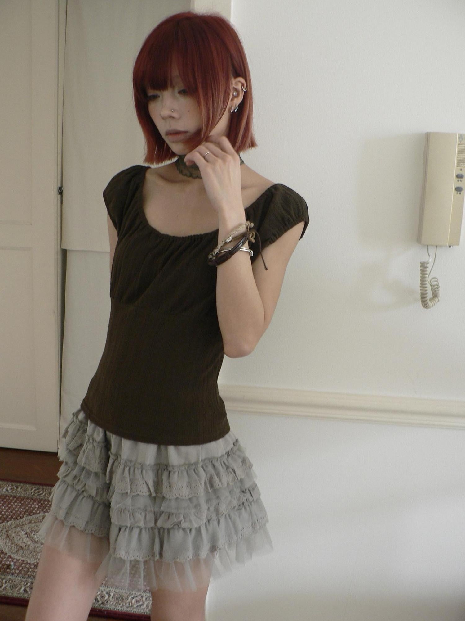 ang project Coffee Textured Convertible Off Shoulder Slim Fit Elastic Short Women&
