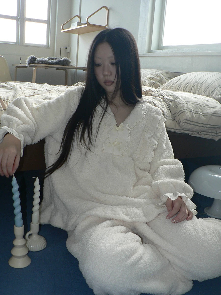 ang project Cozy Coral Fleece Loose Fit V Neck Long Sleeve Women Home Beige Two Piece Suit