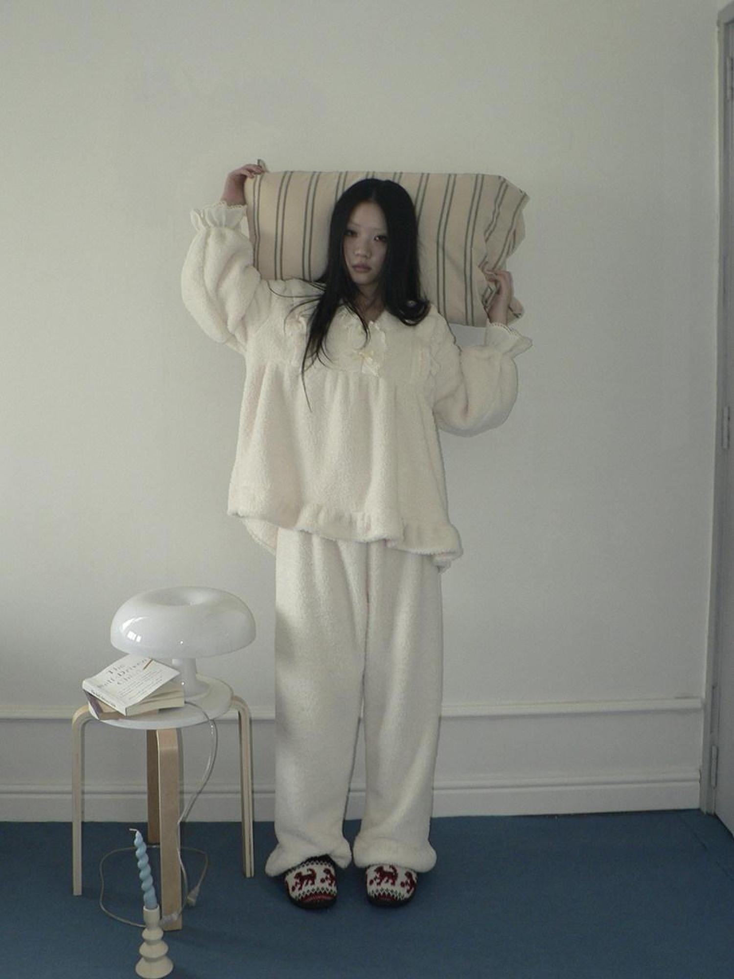 ang project Cozy Coral Fleece Loose Fit V Neck Long Sleeve Women Home Beige Two Piece Suit