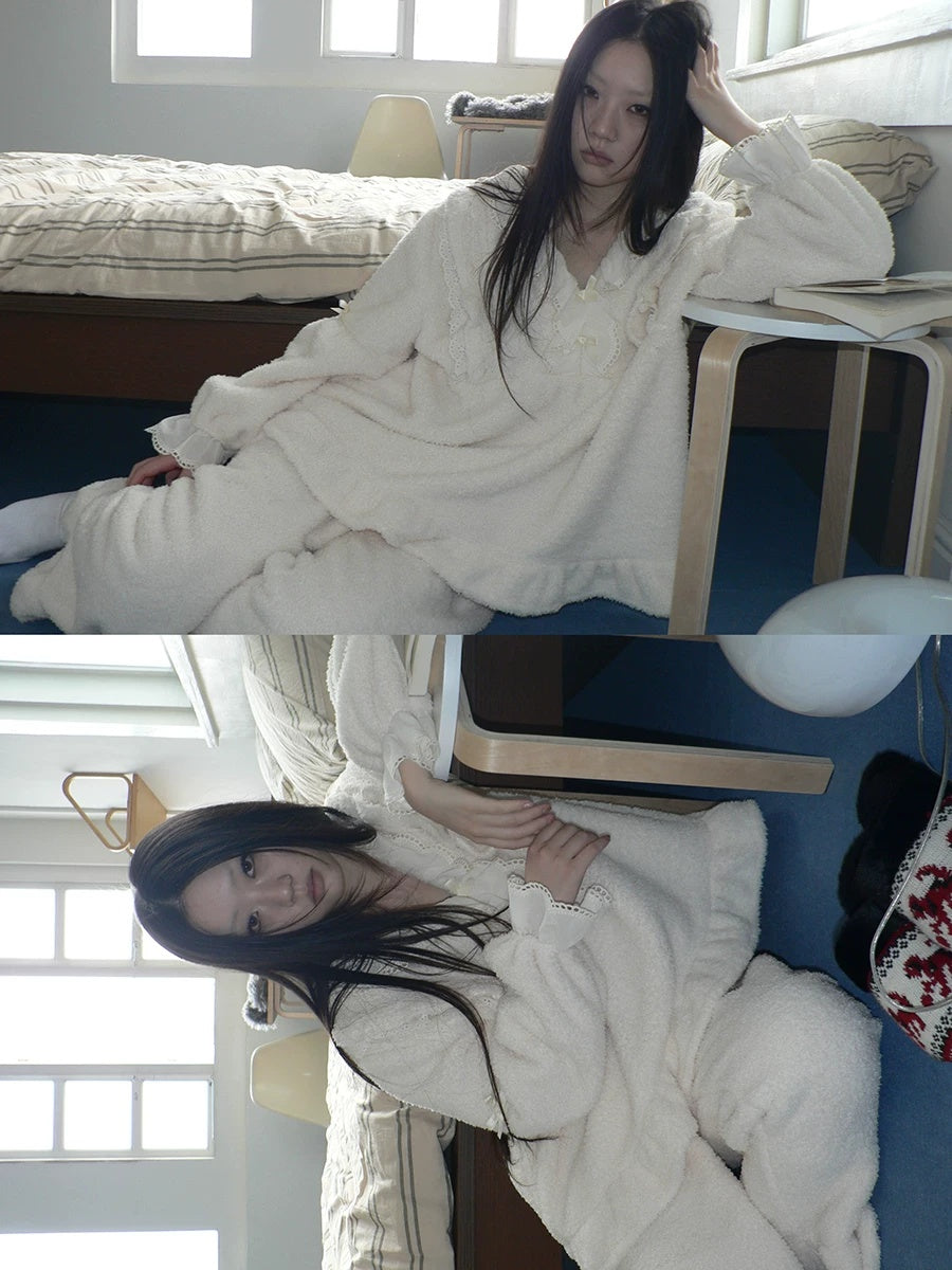 ang project Cozy Coral Fleece Loose Fit V Neck Long Sleeve Women Home Beige Two Piece Suit