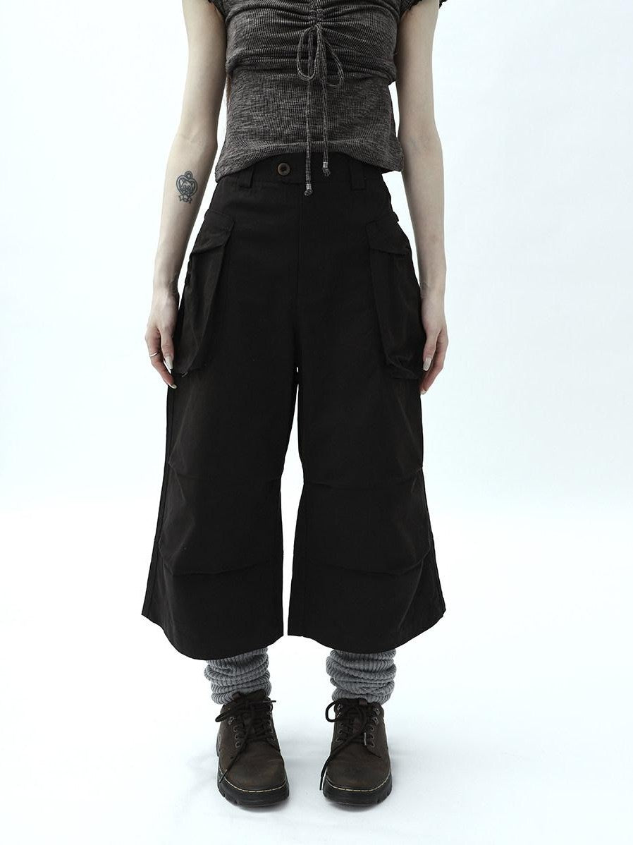 ang project Dark Gray Cropped Pleated Pocket Cargo Women&