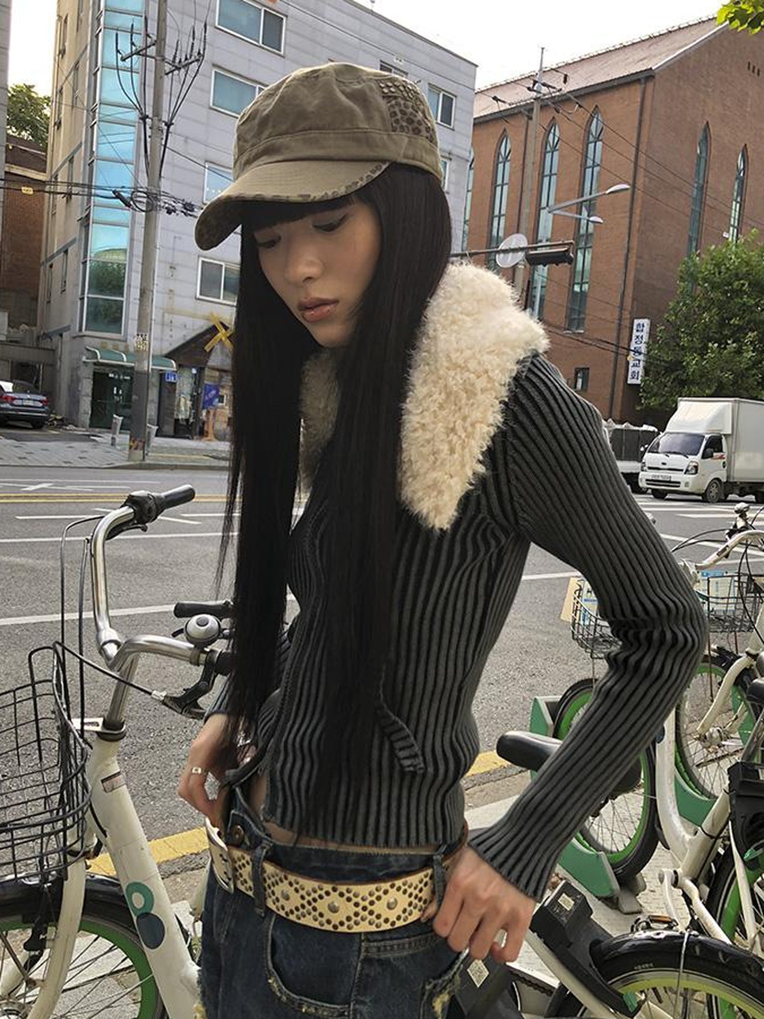 ang project Detachable Faux Fur Collar Stretch Knit Zipper Sweater Coat