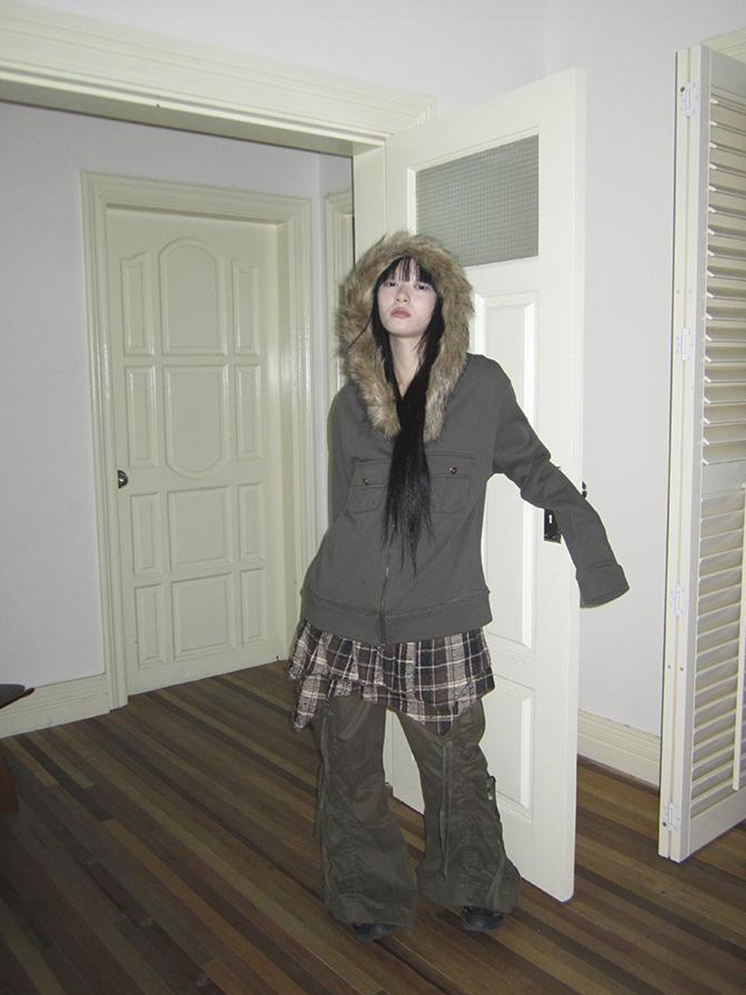 Updateang project Detachable Fur Hooded Fleece Sweatshirt With Pockets