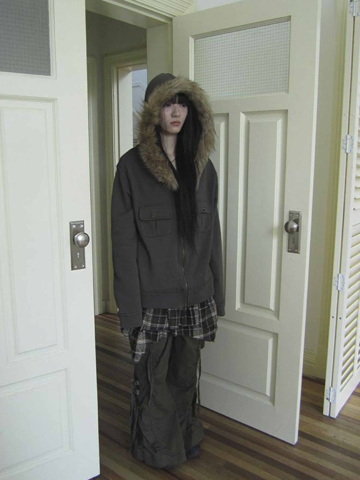 Updateang project Detachable Fur Hooded Fleece Sweatshirt With Pockets