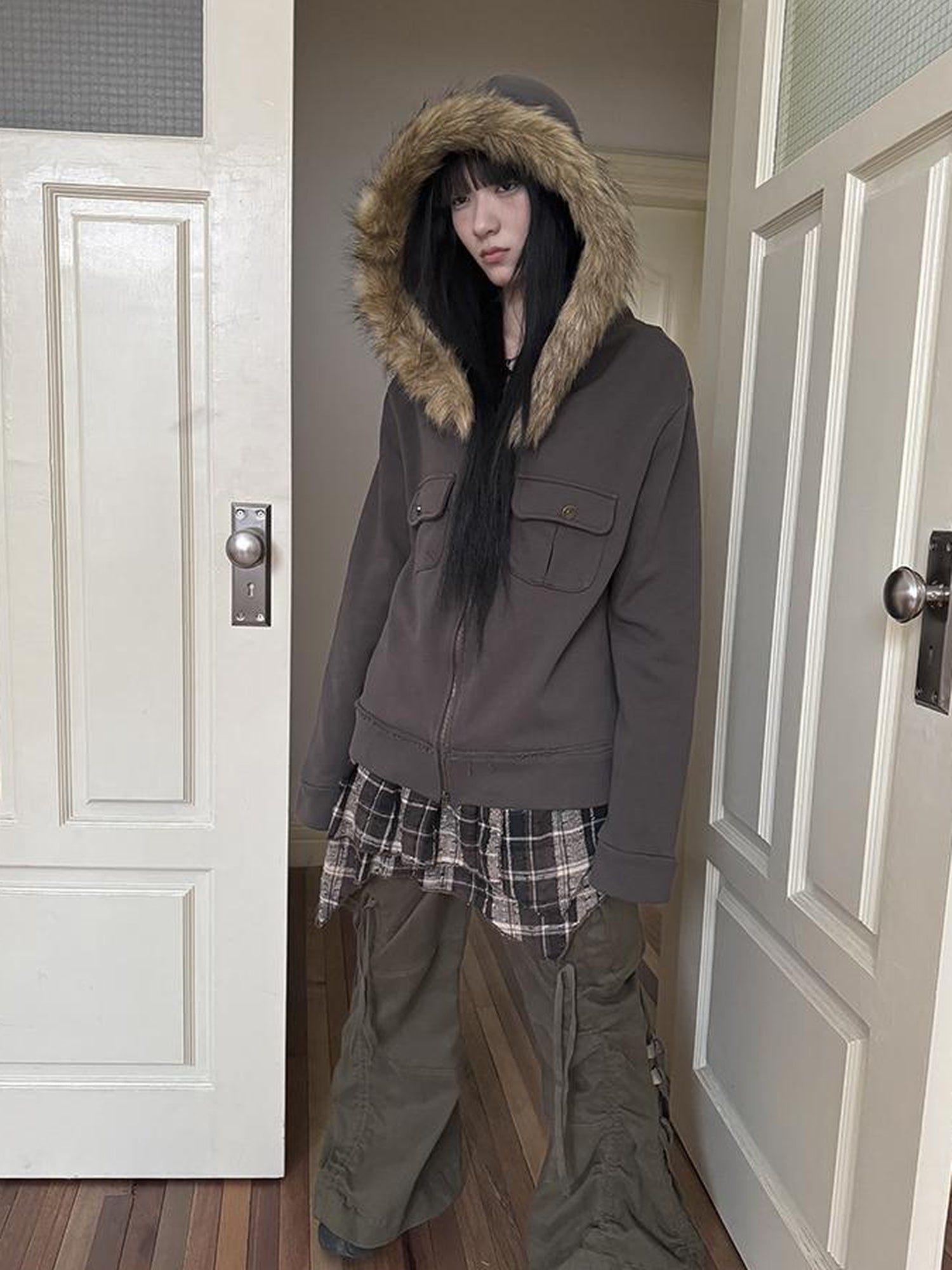 Updateang project Detachable Fur Hooded Fleece Sweatshirt With Pockets