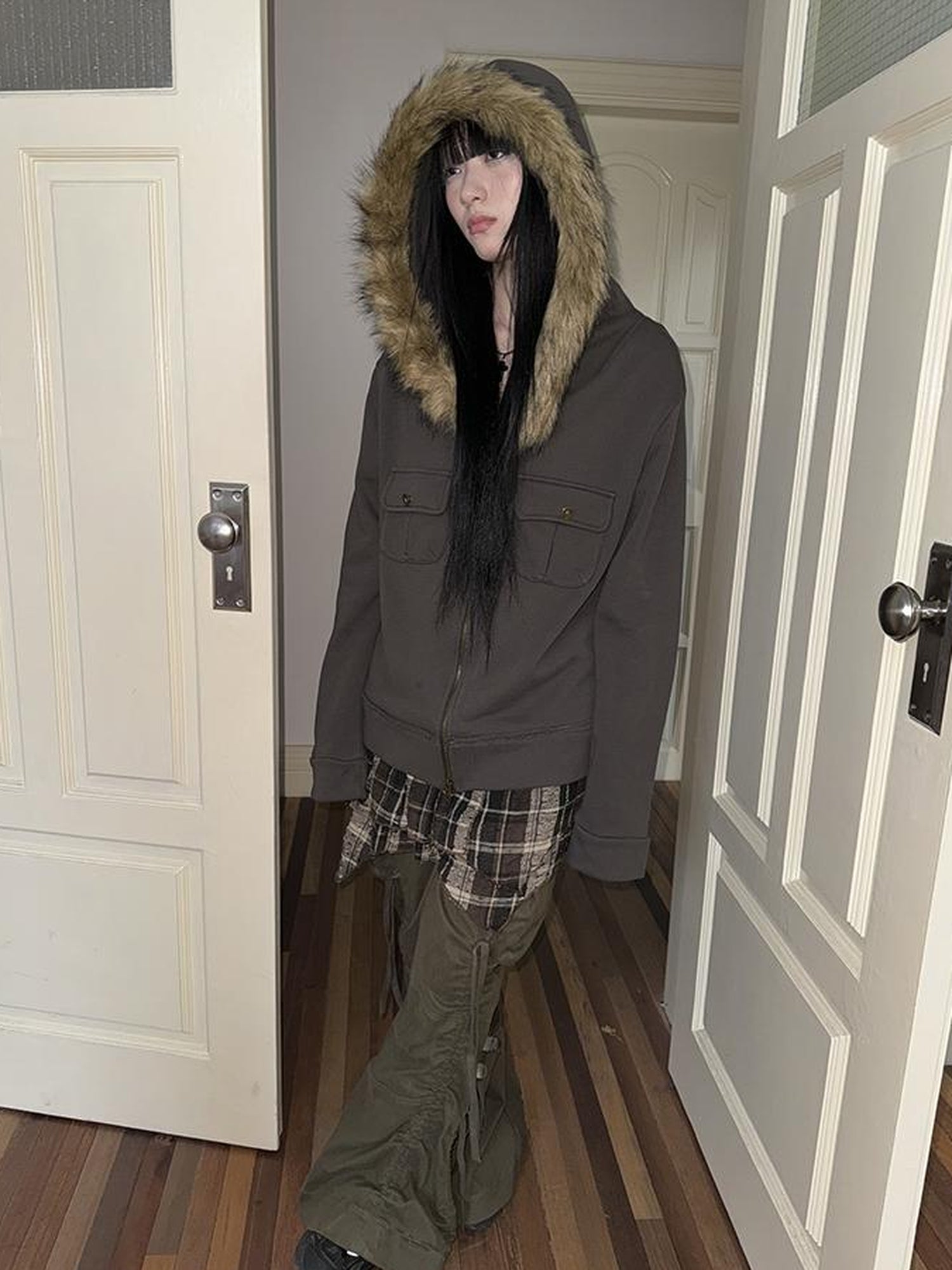Updateang project Detachable Fur Hooded Fleece Sweatshirt With Pockets