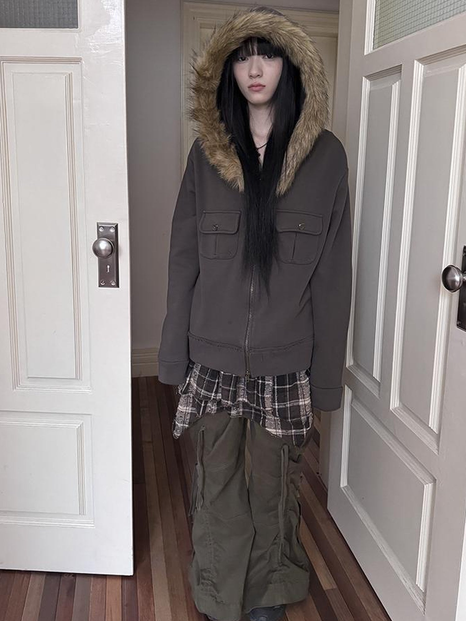 Updateang project Detachable Fur Hooded Fleece Sweatshirt With Pockets