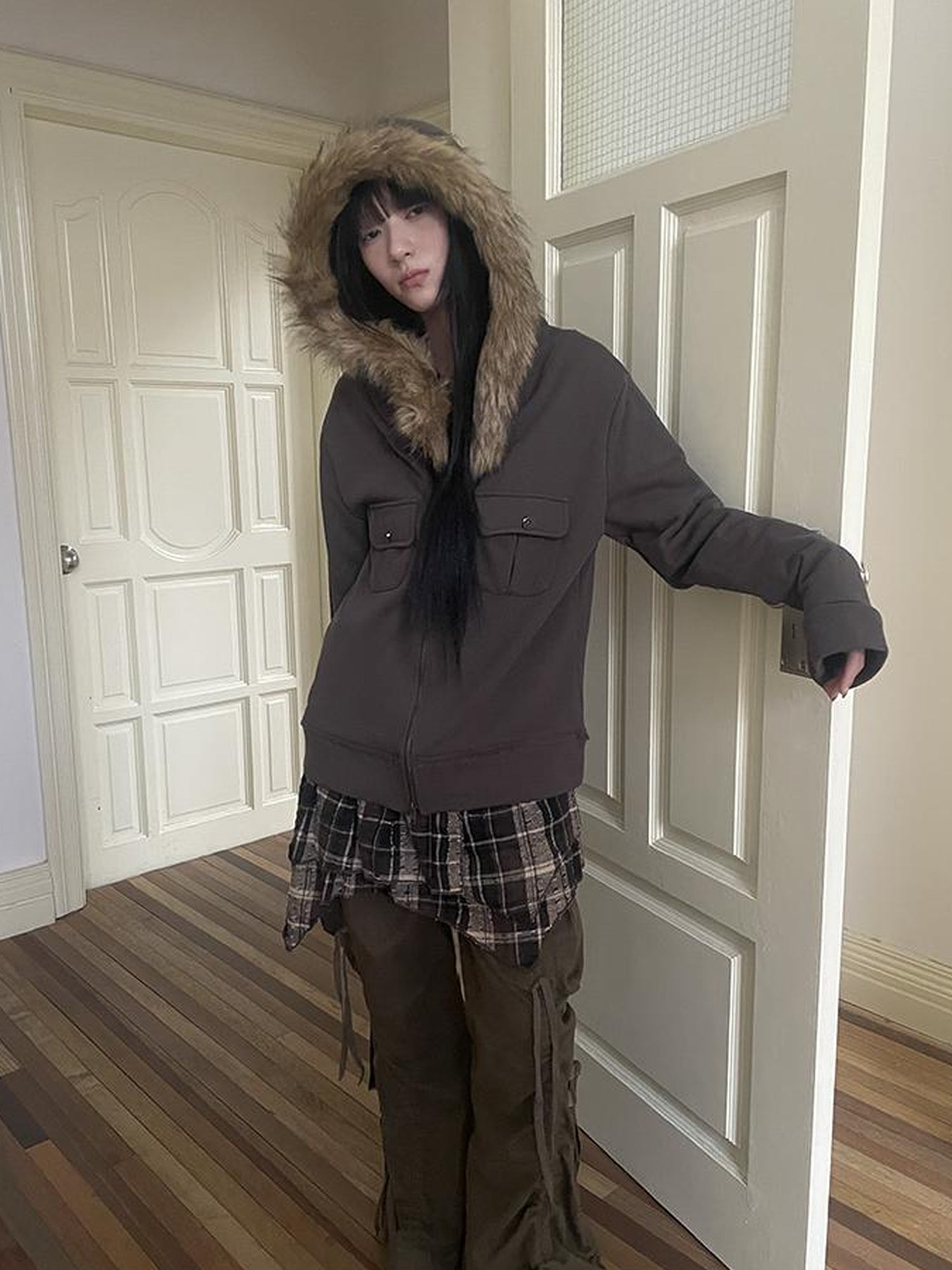 Updateang project Detachable Fur Hooded Fleece Sweatshirt With Pockets